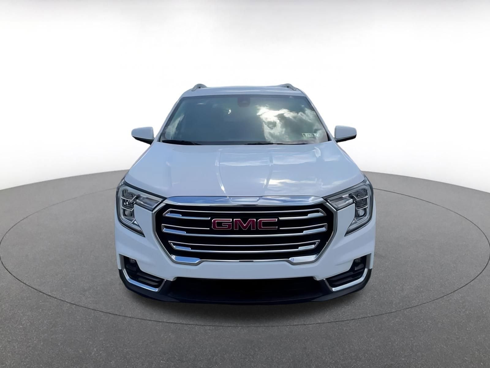 Thumbnail: 2023 GMC Terrain - 4