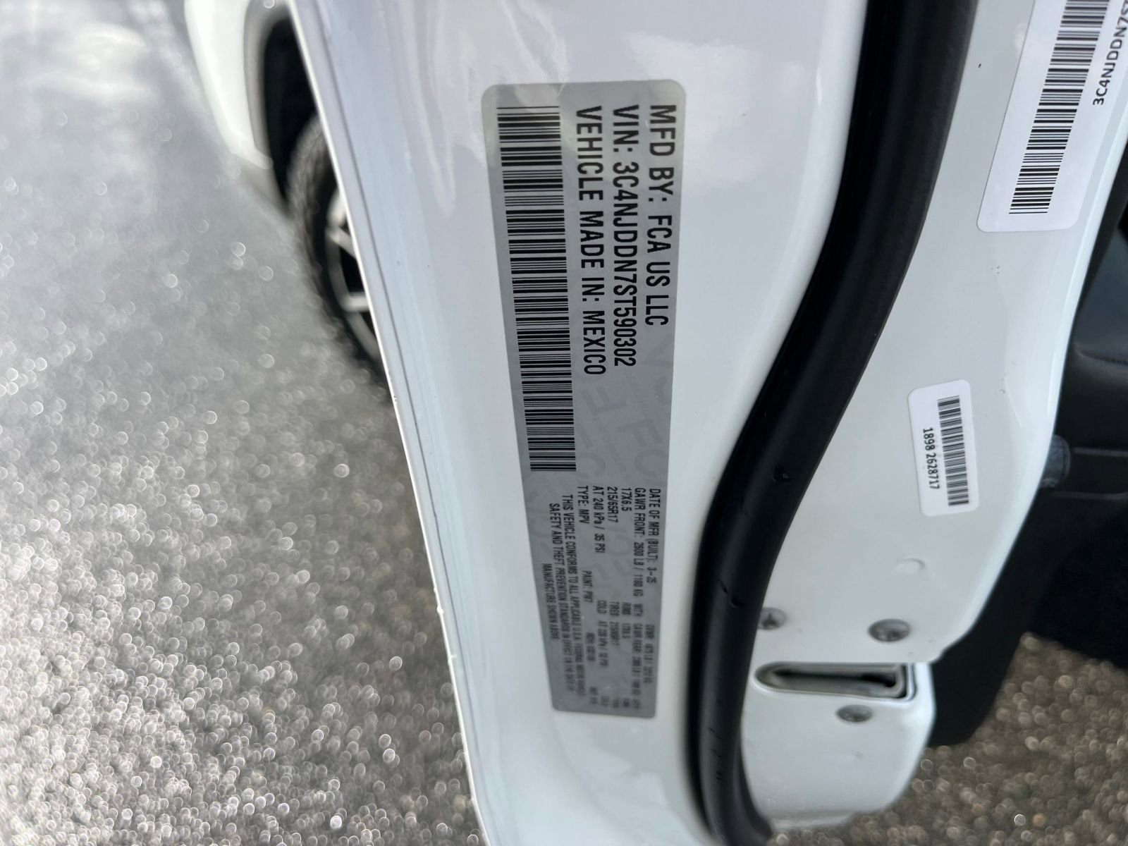 Thumbnail: 2025 Jeep Compass - 28