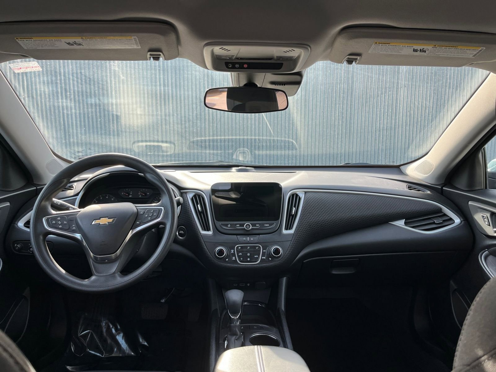 2024 Chevrolet Malibu LT 32