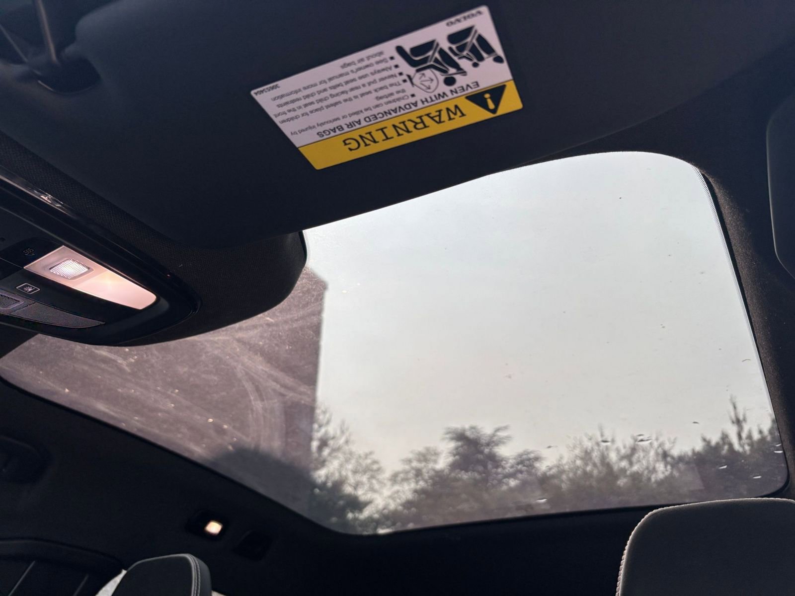 Thumbnail: 2023 Volvo C40 - 35