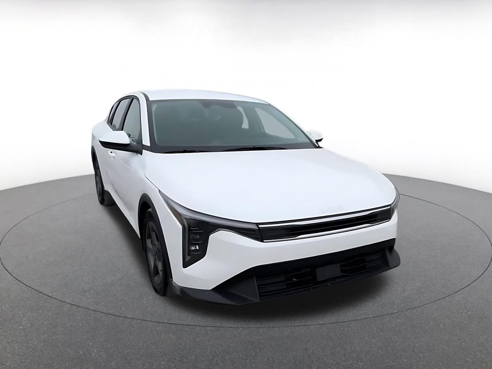 Thumbnail: 2025 Kia K4 - 2