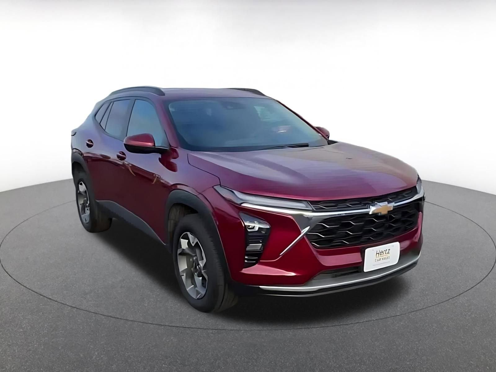 Thumbnail: 2025 Chevrolet Trax - 3