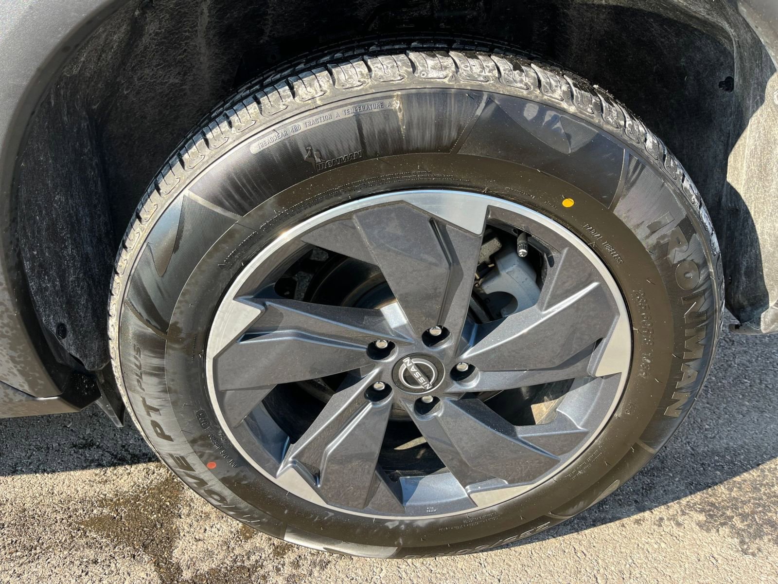 Thumbnail: 2025 Nissan Rogue - 31