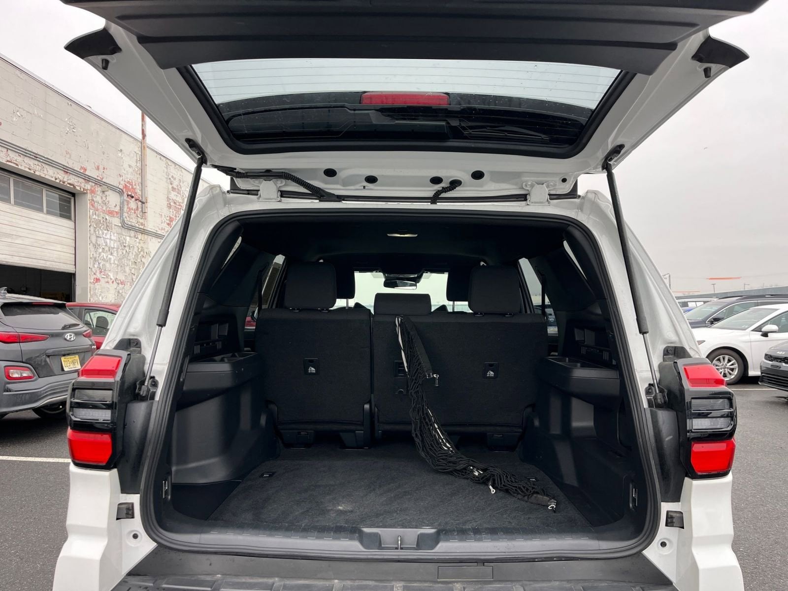 Thumbnail: 2025 Toyota 4Runner - 32