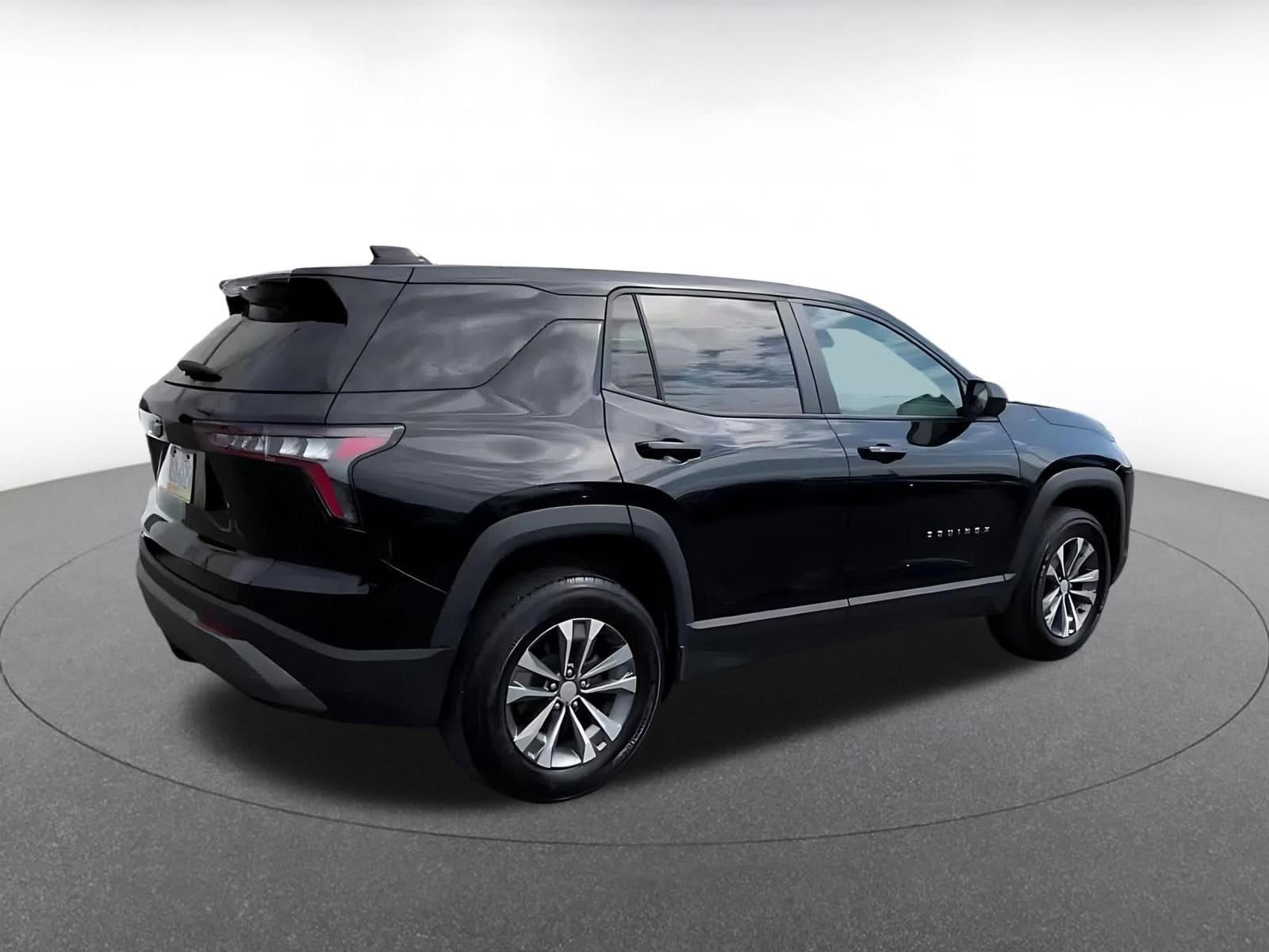 Thumbnail: 2025 Chevrolet Equinox - 15