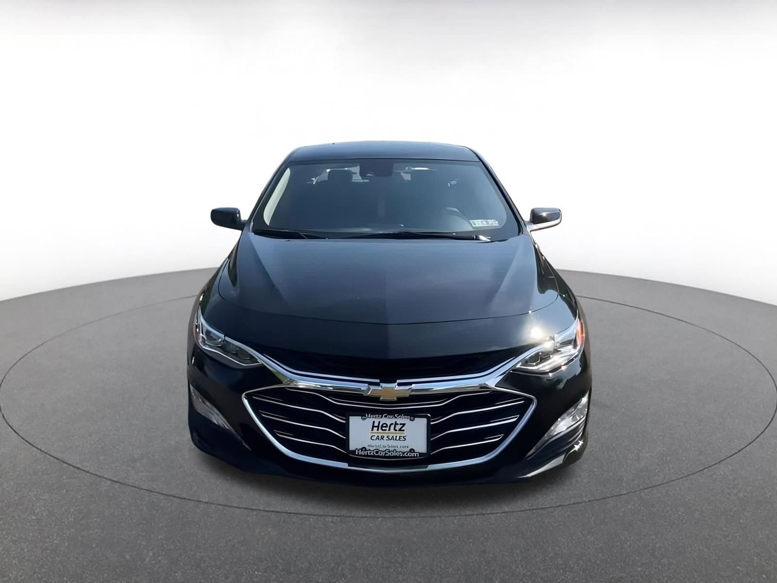 Thumbnail: 2024 Chevrolet Malibu - 3