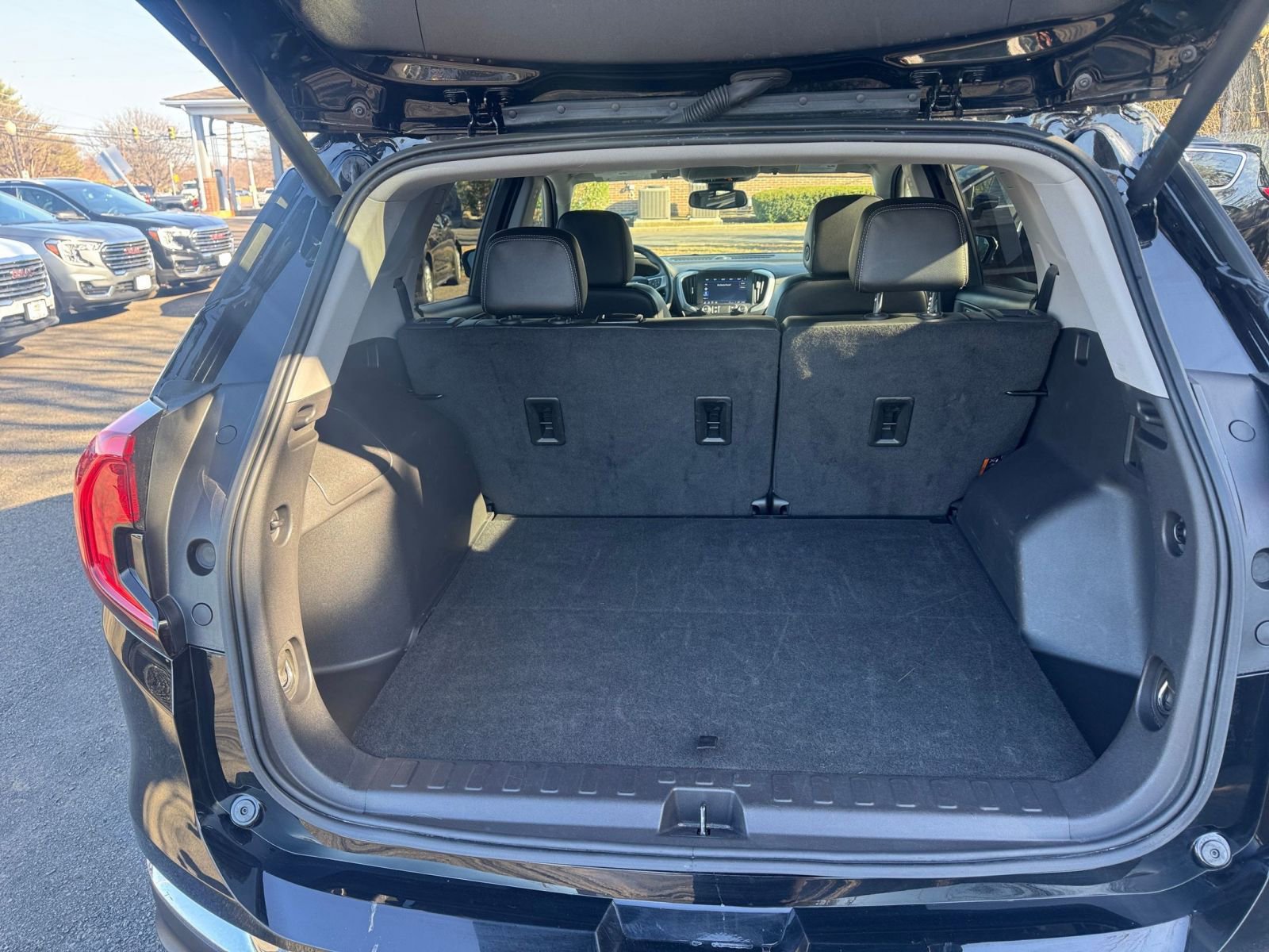2024 GMC Terrain SLT 31