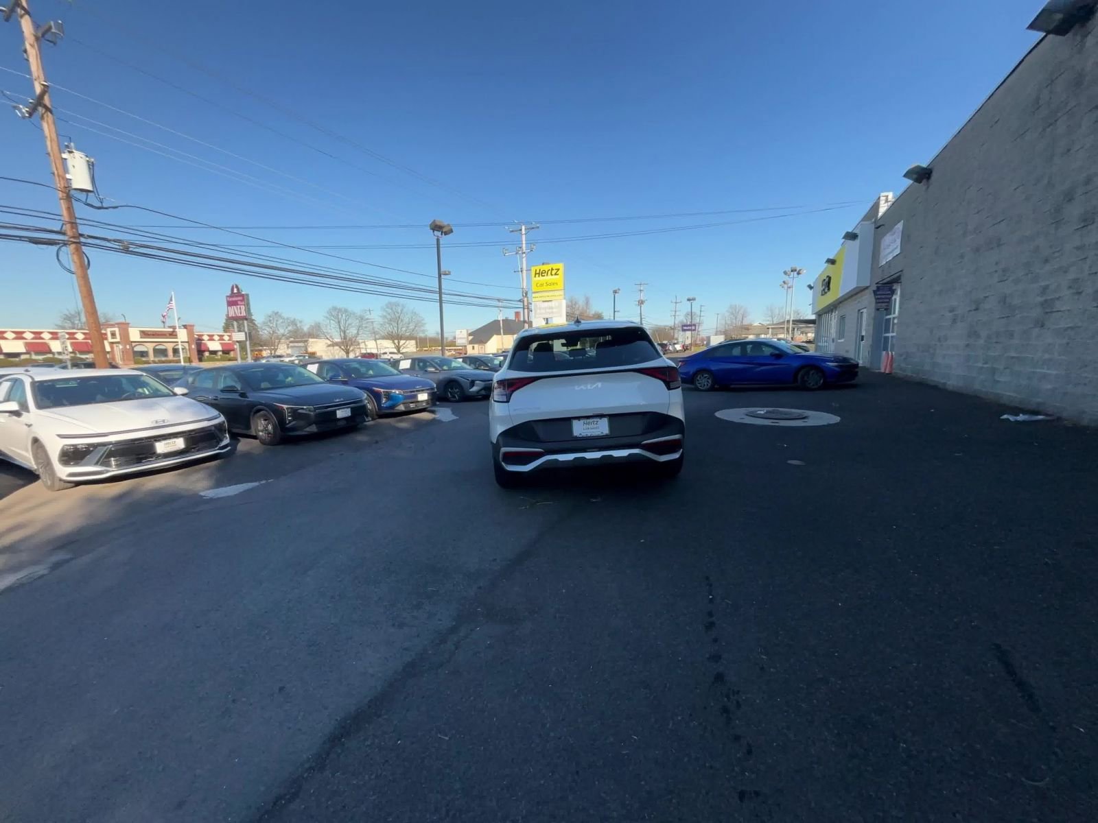 Thumbnail: 2025 Kia Sportage - 16