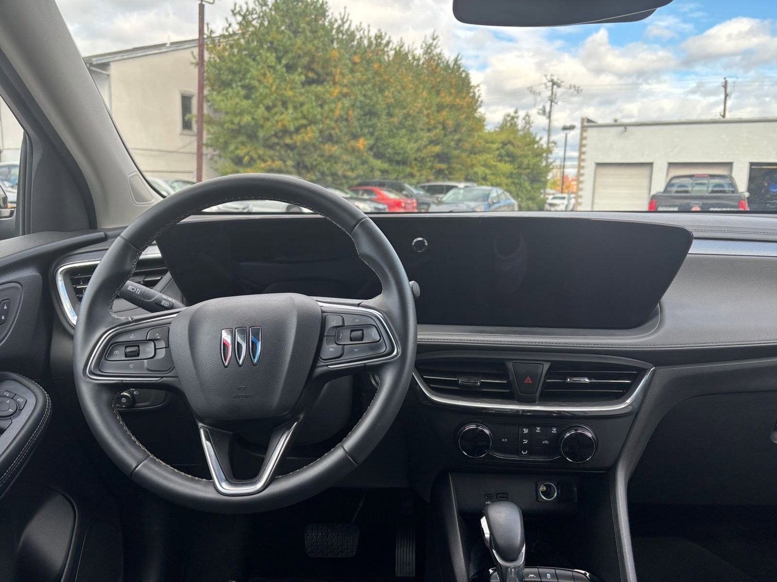 Thumbnail: 2025 Buick Encore GX - 33