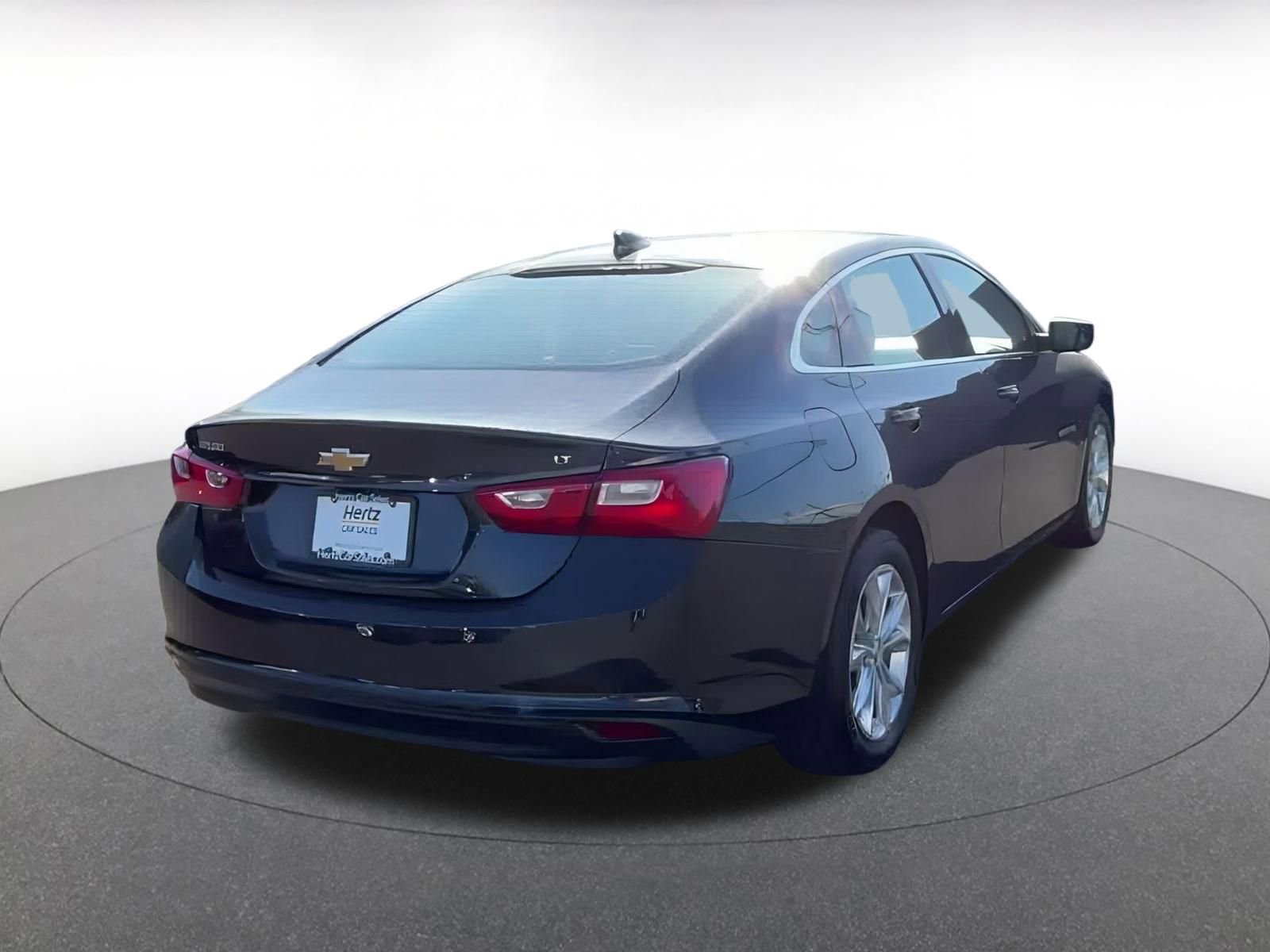 Thumbnail: 2023 Chevrolet Malibu - 13