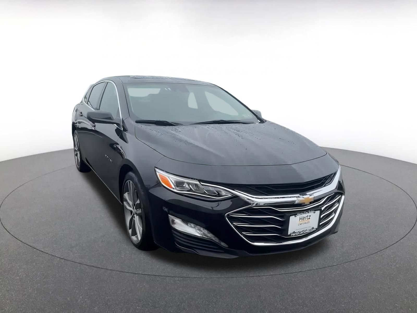 Thumbnail: 2024 Chevrolet Malibu - 3