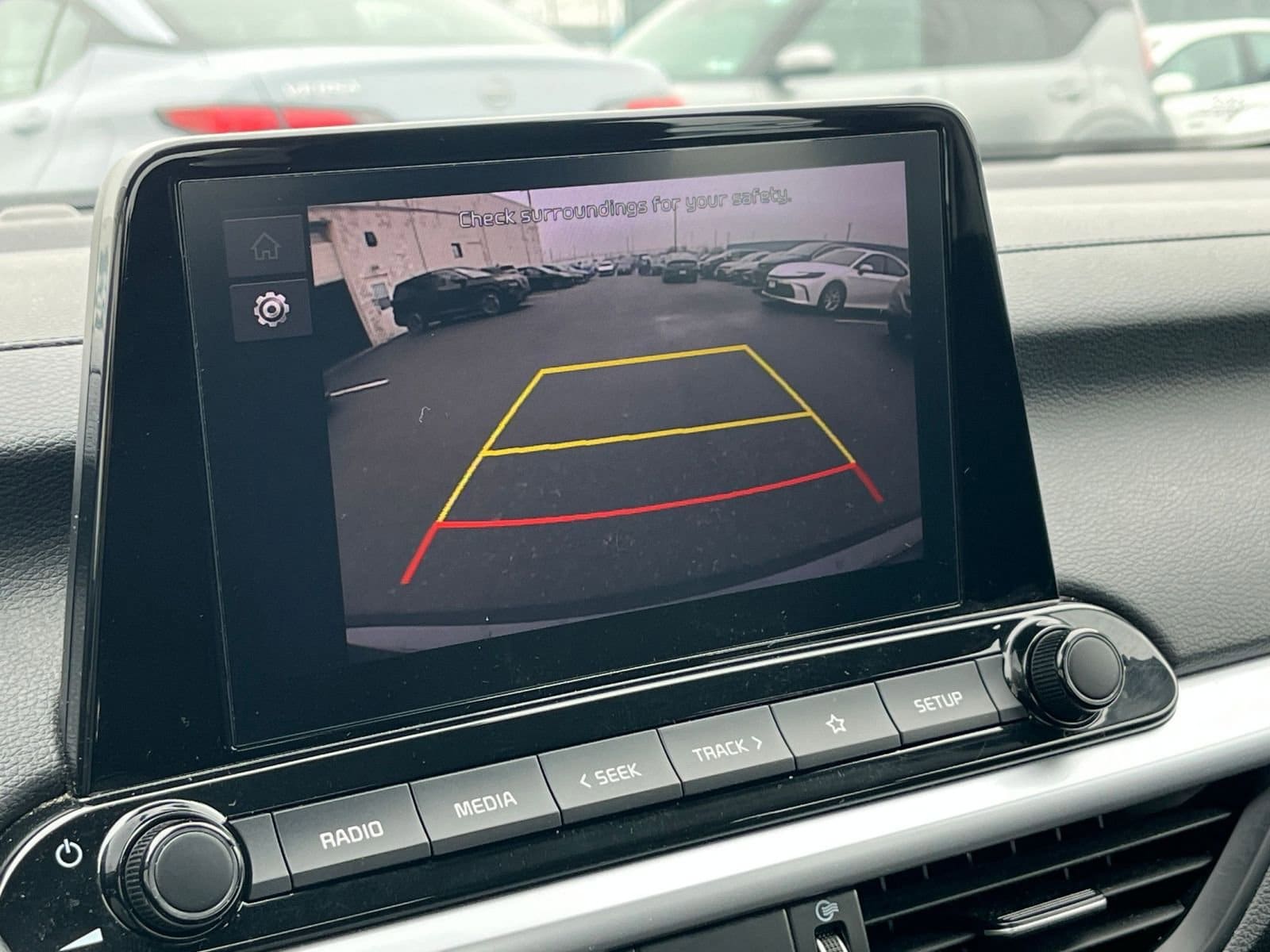 Thumbnail: 2024 Kia Forte - 22