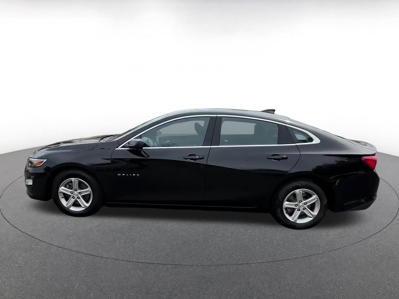 2023 Chevrolet Malibu LT 8