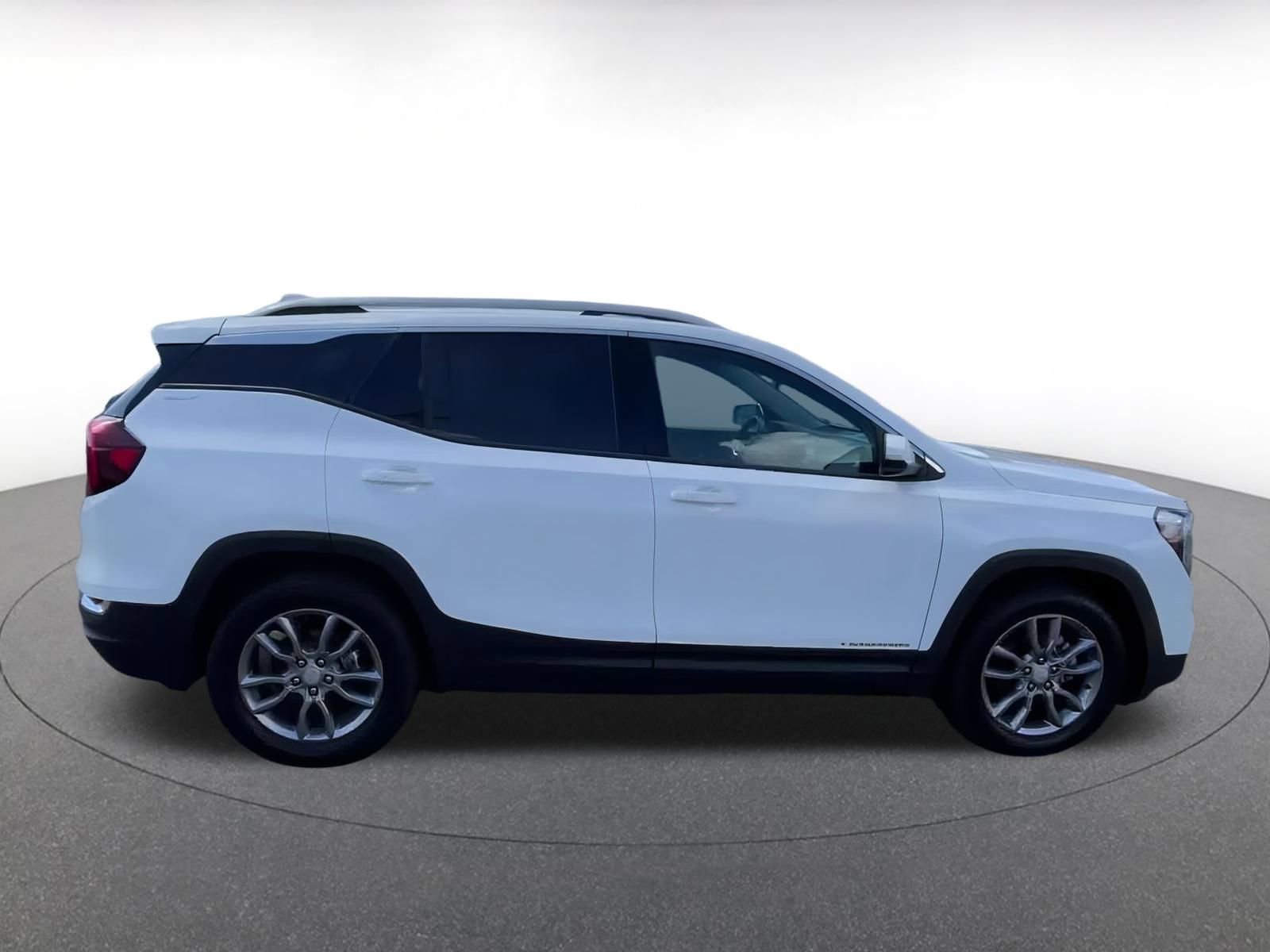 Thumbnail: 2023 GMC Terrain - 16