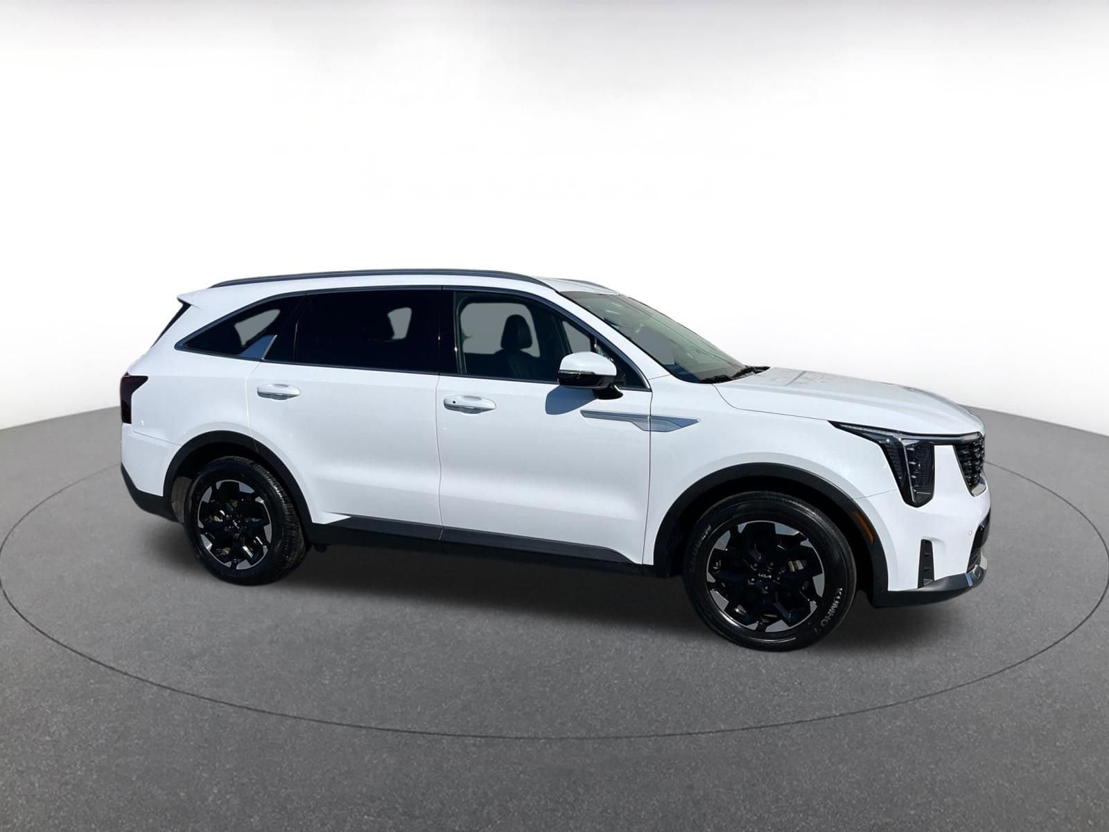 Thumbnail: 2024 Kia Sorento - 1