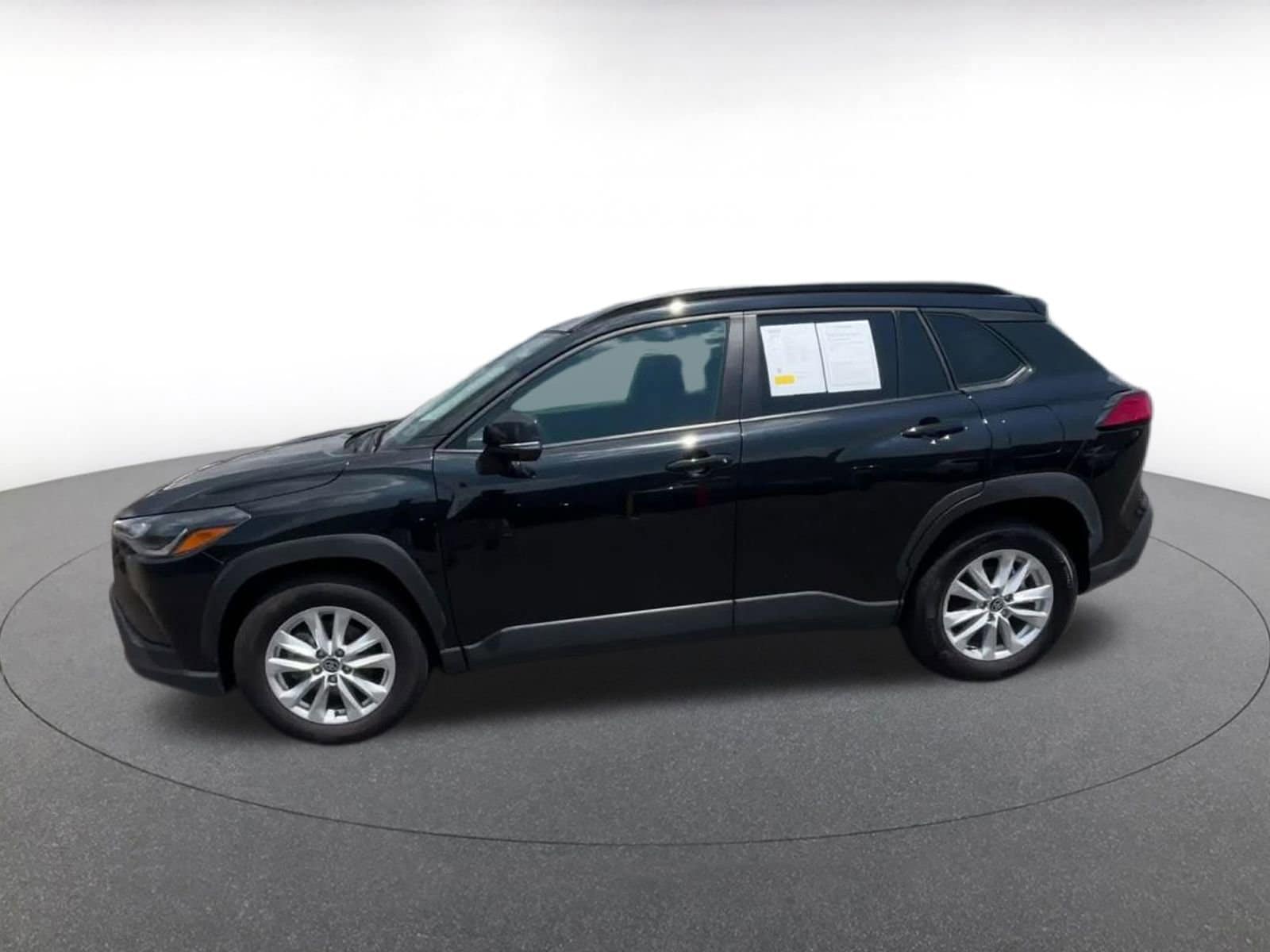Thumbnail: 2024 Toyota Corolla Cross - 8