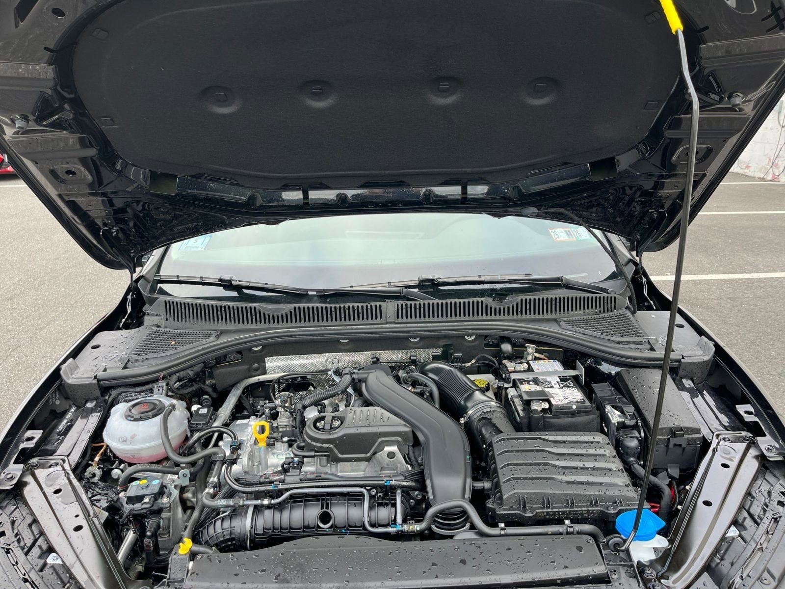 Thumbnail: 2025 Volkswagen Jetta - 31