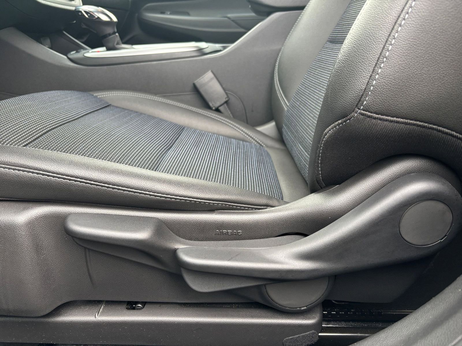 Thumbnail: 2025 Buick Envista - 23