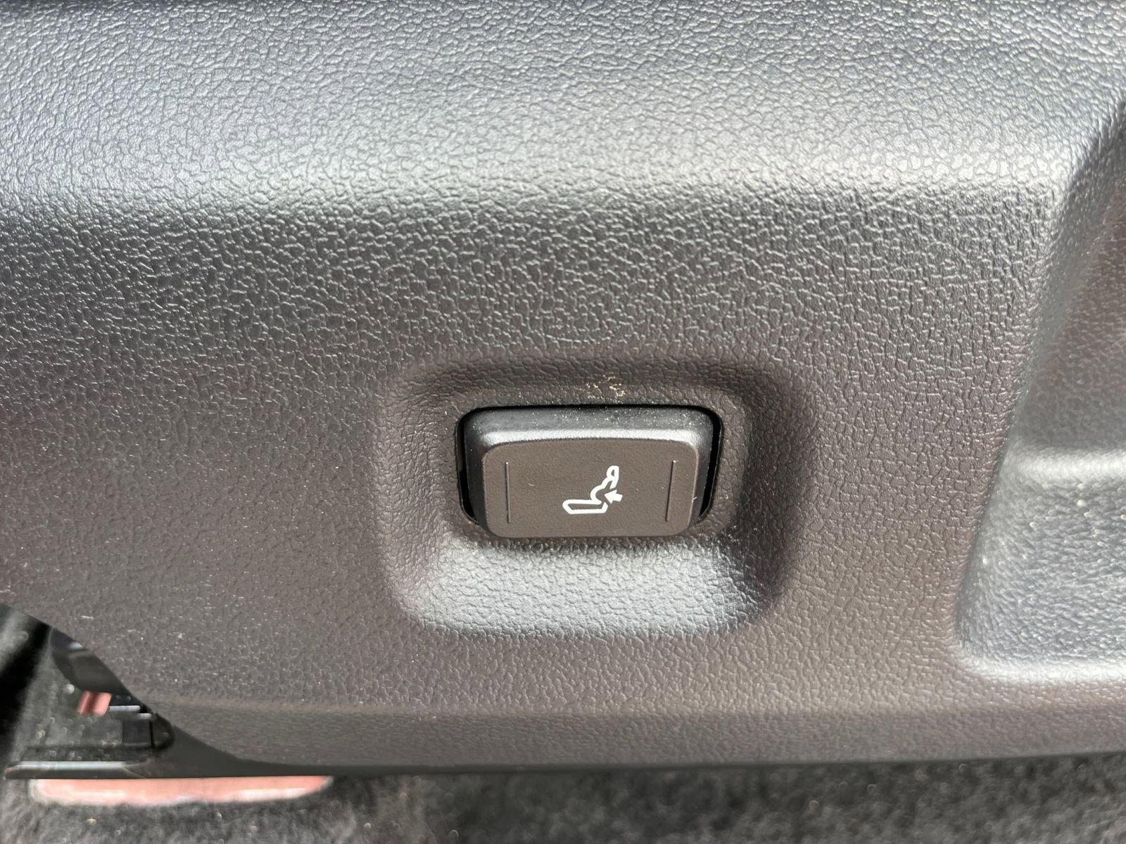 Thumbnail: 2024 Toyota Tacoma - 23