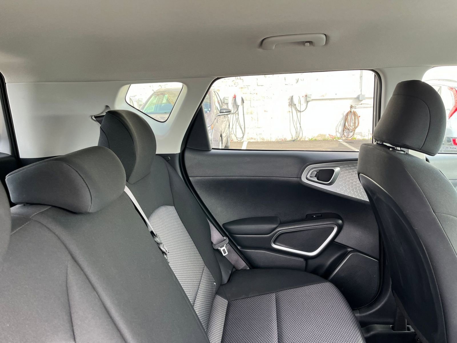 2024 Kia Soul LX 34