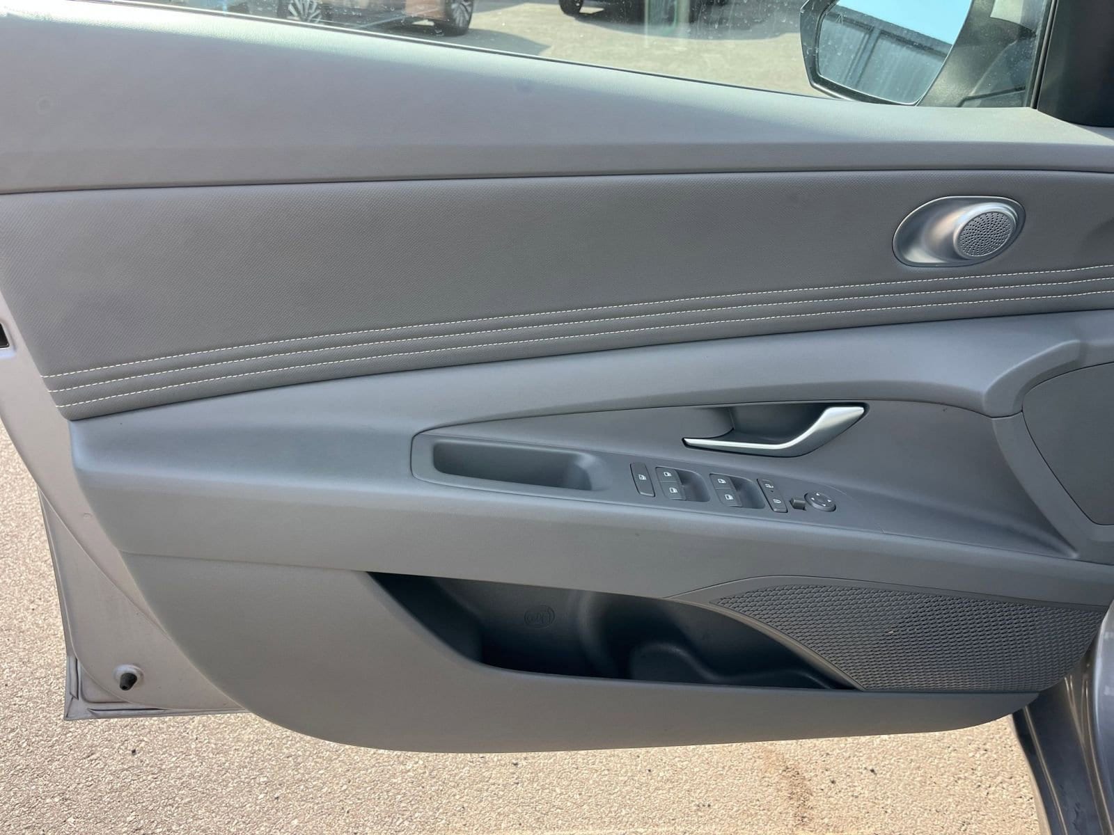 Thumbnail: 2025 Hyundai Elantra - 18