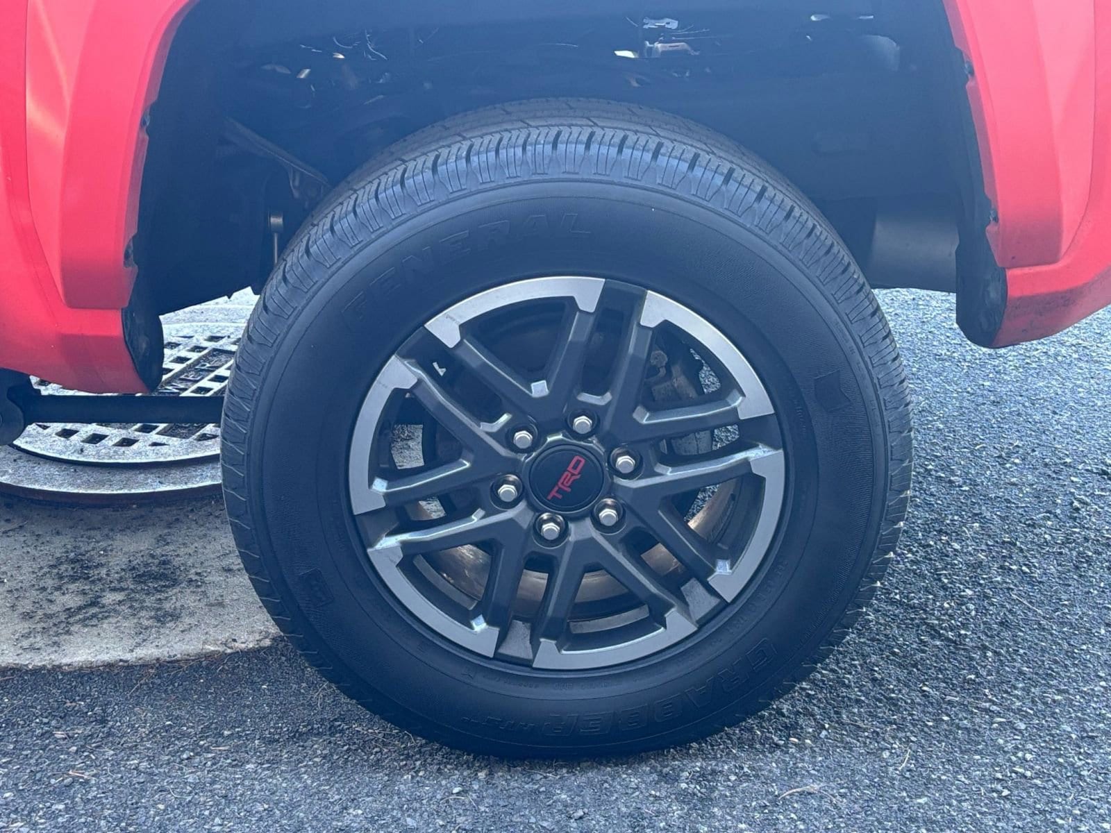 Thumbnail: 2024 Toyota Tacoma - 31