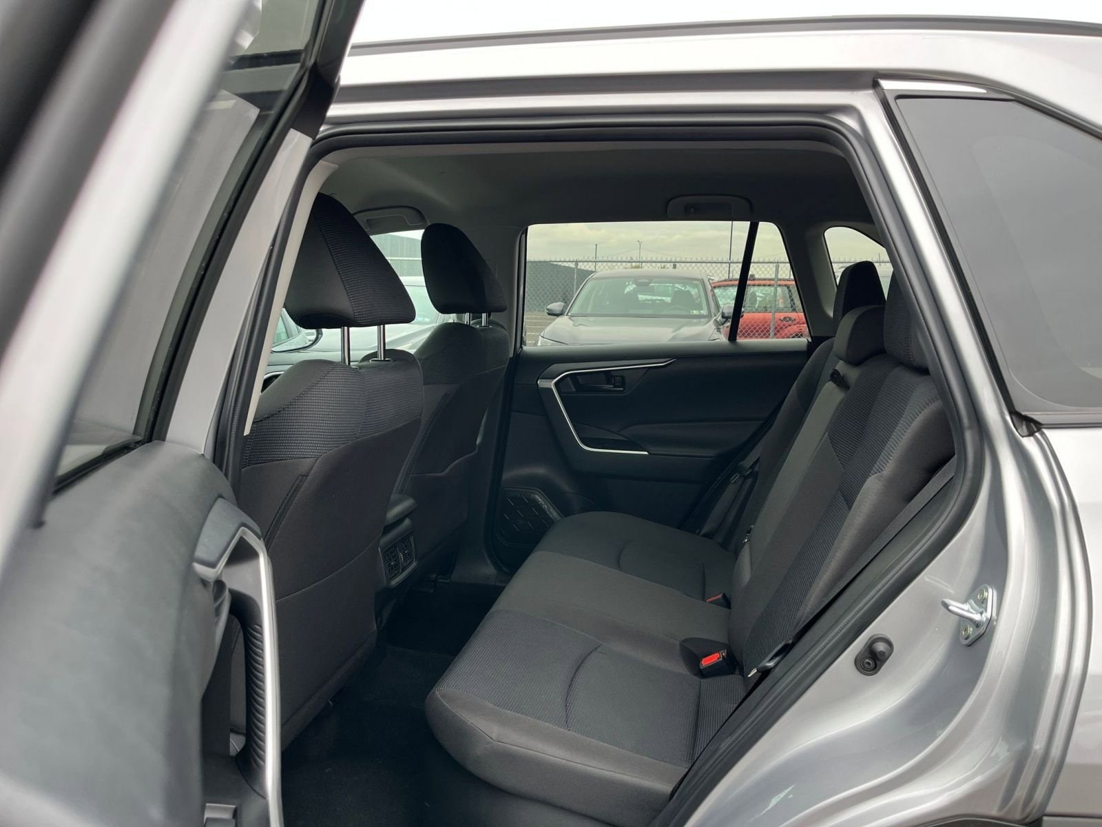 Thumbnail: 2025 Toyota RAV4 - 24