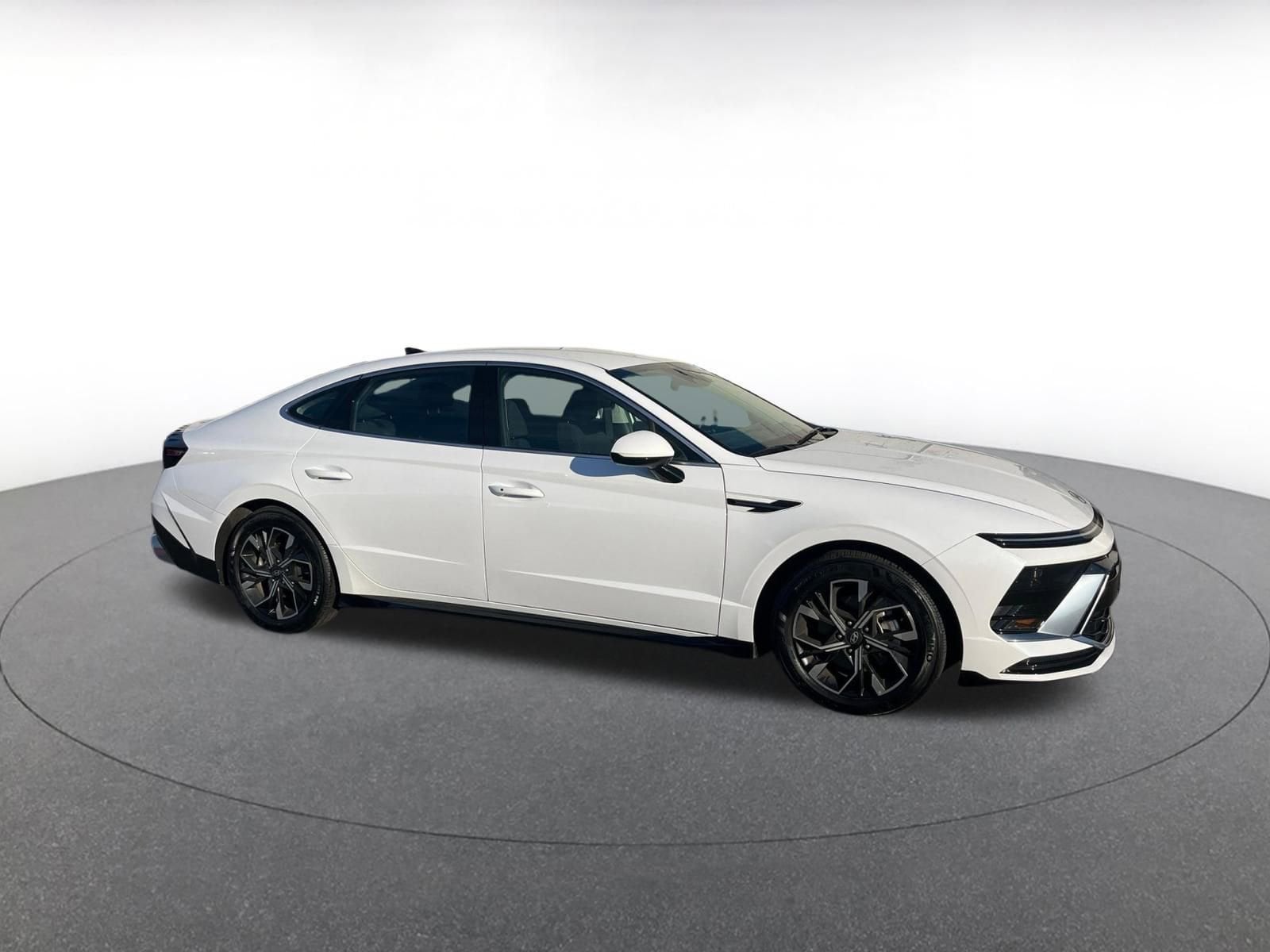 Thumbnail: 2025 Hyundai Sonata - 1