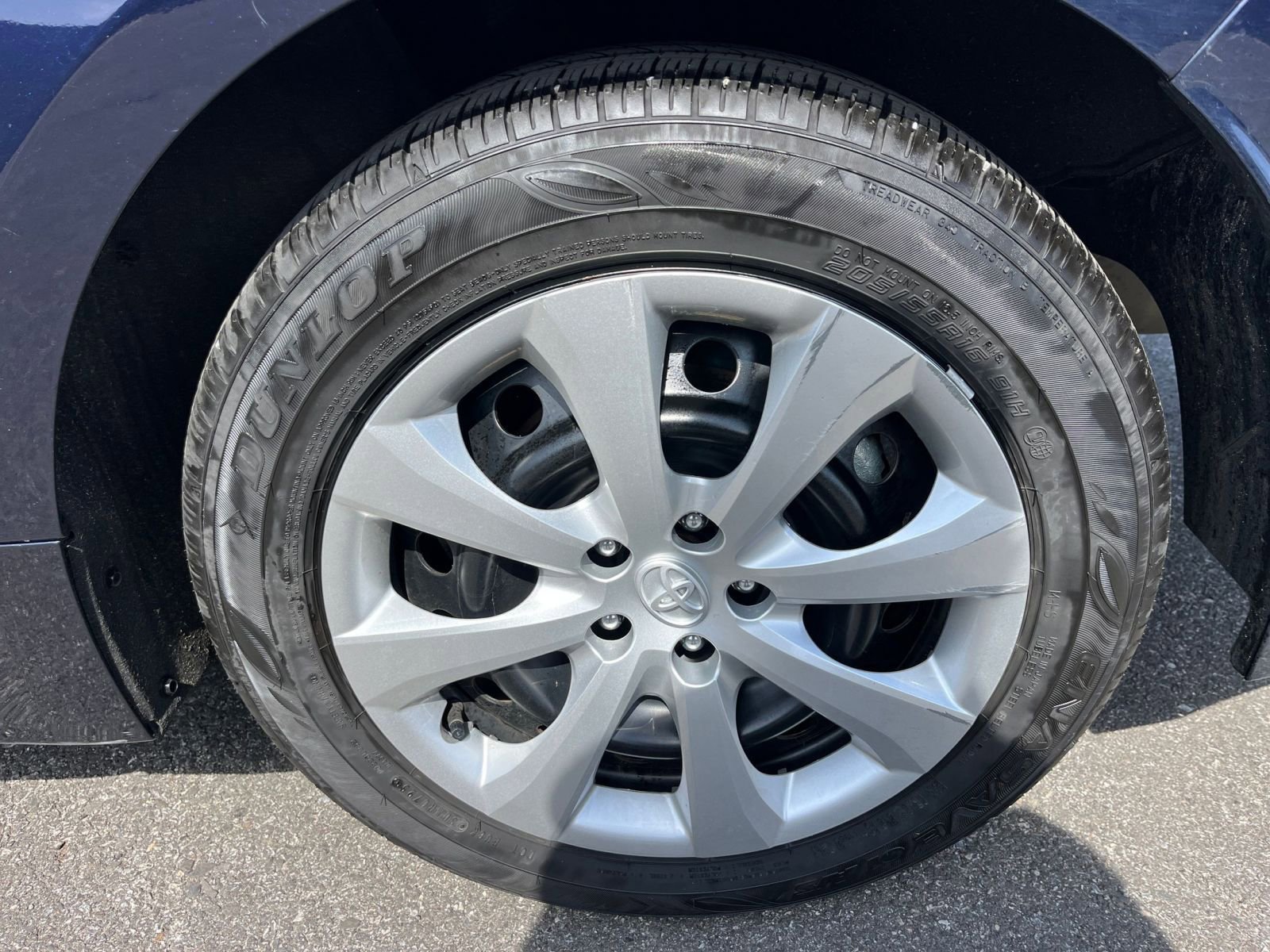 Thumbnail: 2025 Toyota Corolla - 29