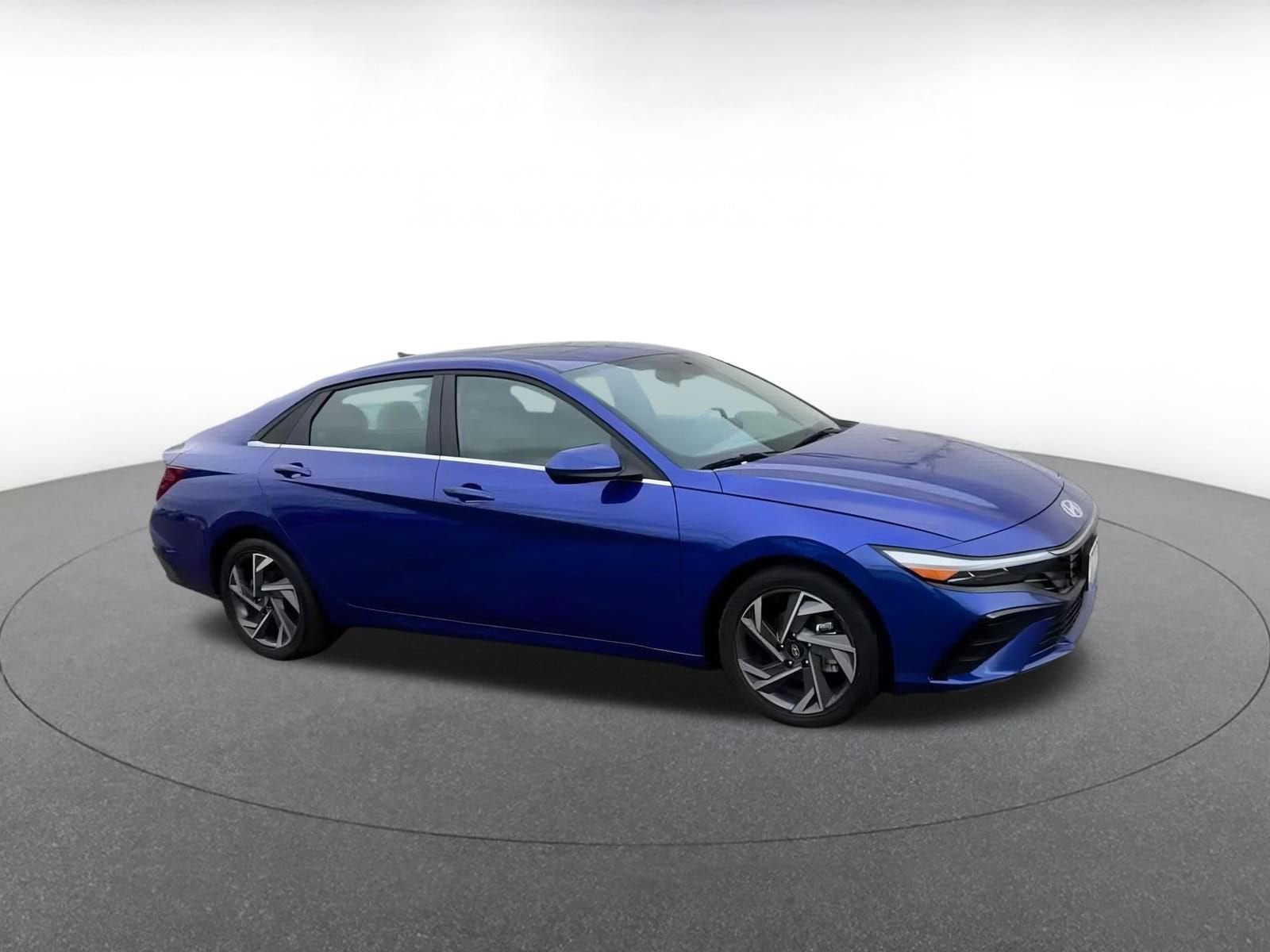 Thumbnail: 2025 Hyundai Elantra - 2