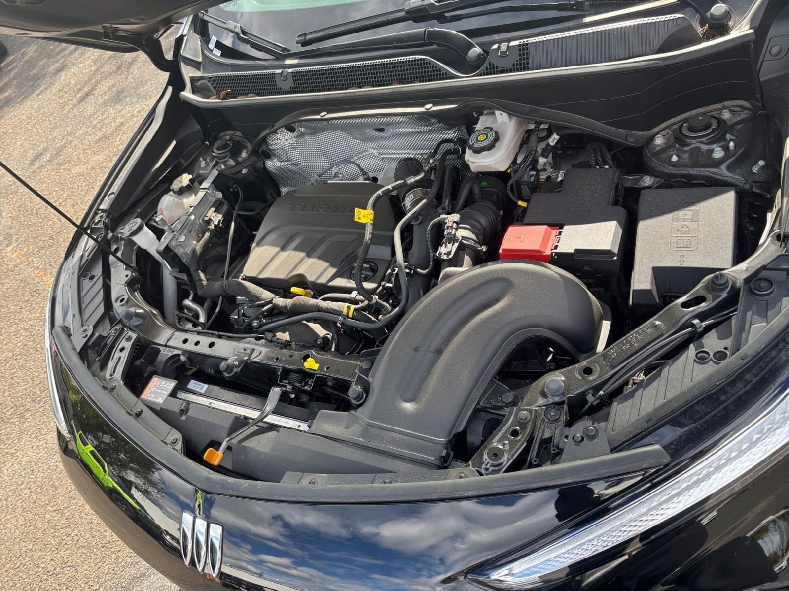 Thumbnail: 2025 Buick Encore GX - 32