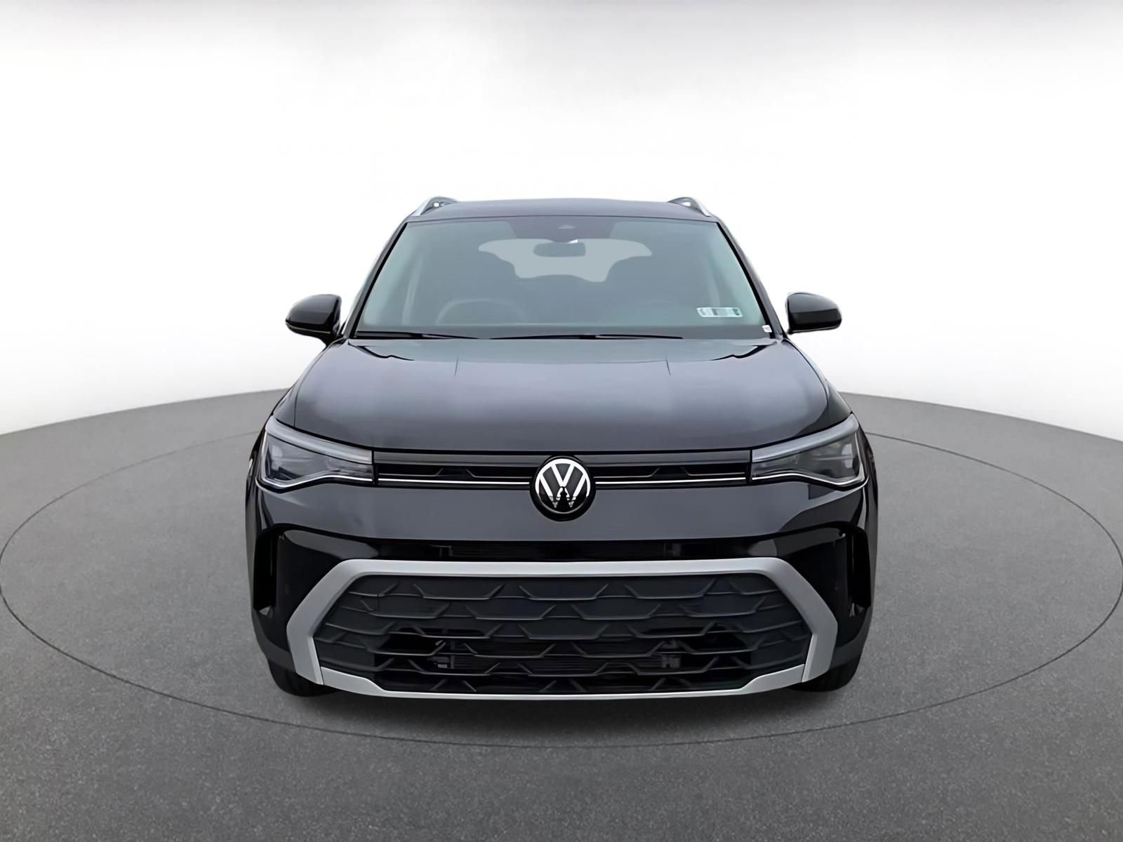 Thumbnail: 2025 Volkswagen Taos - 4