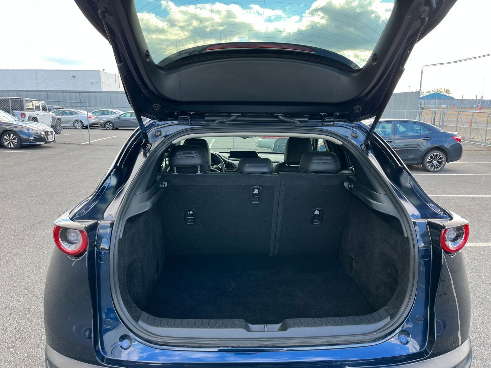 Thumbnail: 2025 Mazda CX-30 - 29