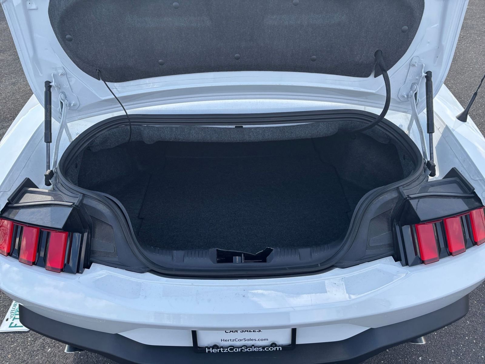 Thumbnail: 2024 Ford Mustang - 32