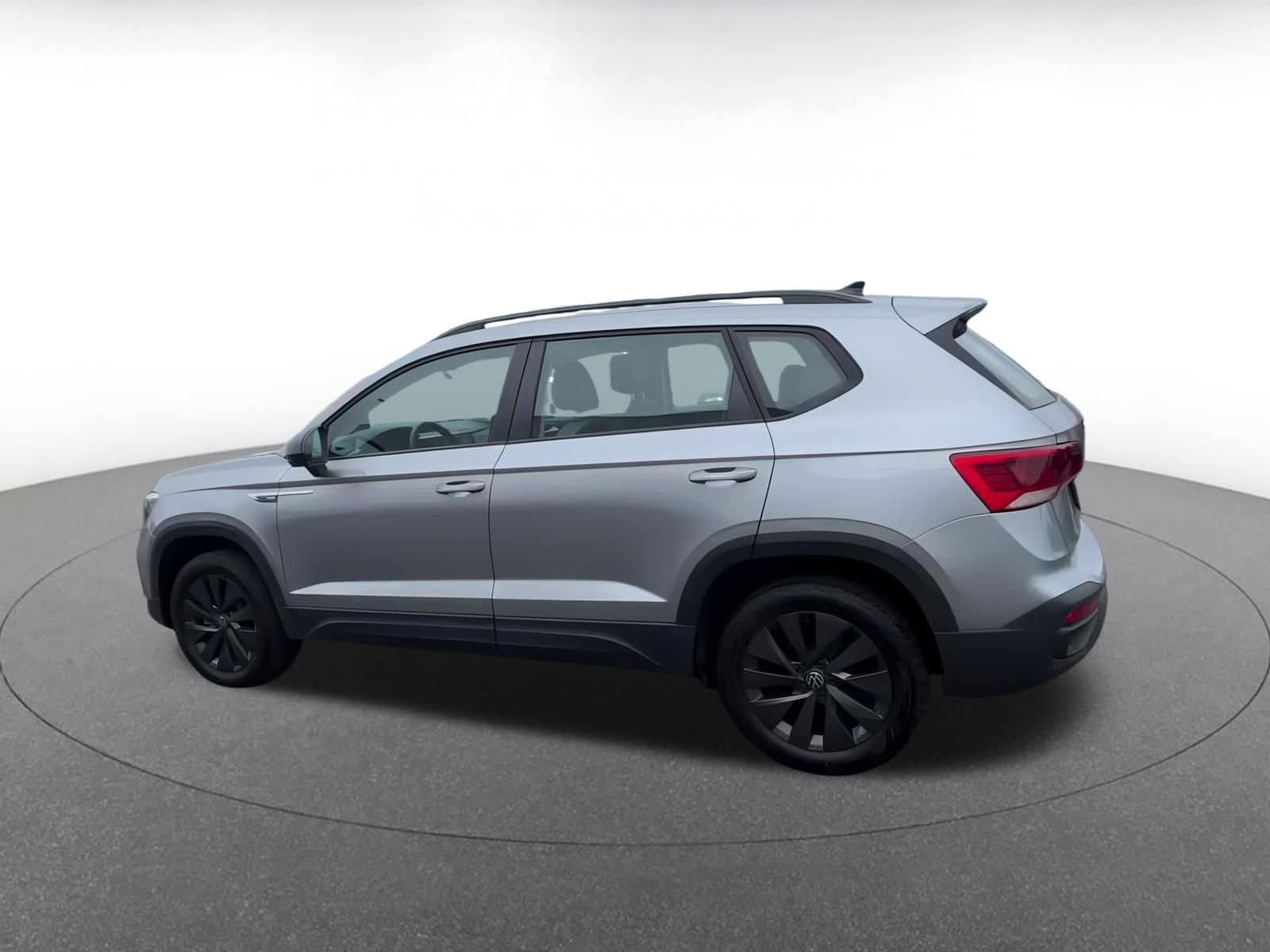 Thumbnail: 2024 Volkswagen Taos - 10