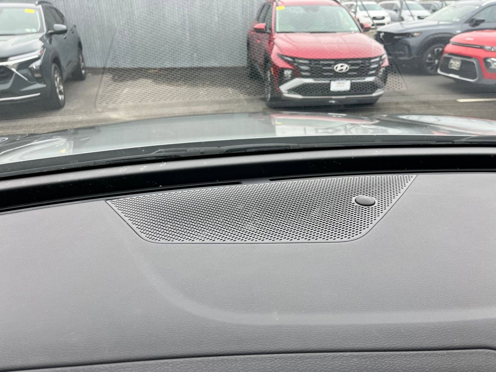 Thumbnail: 2025 Kia Sportage - 17