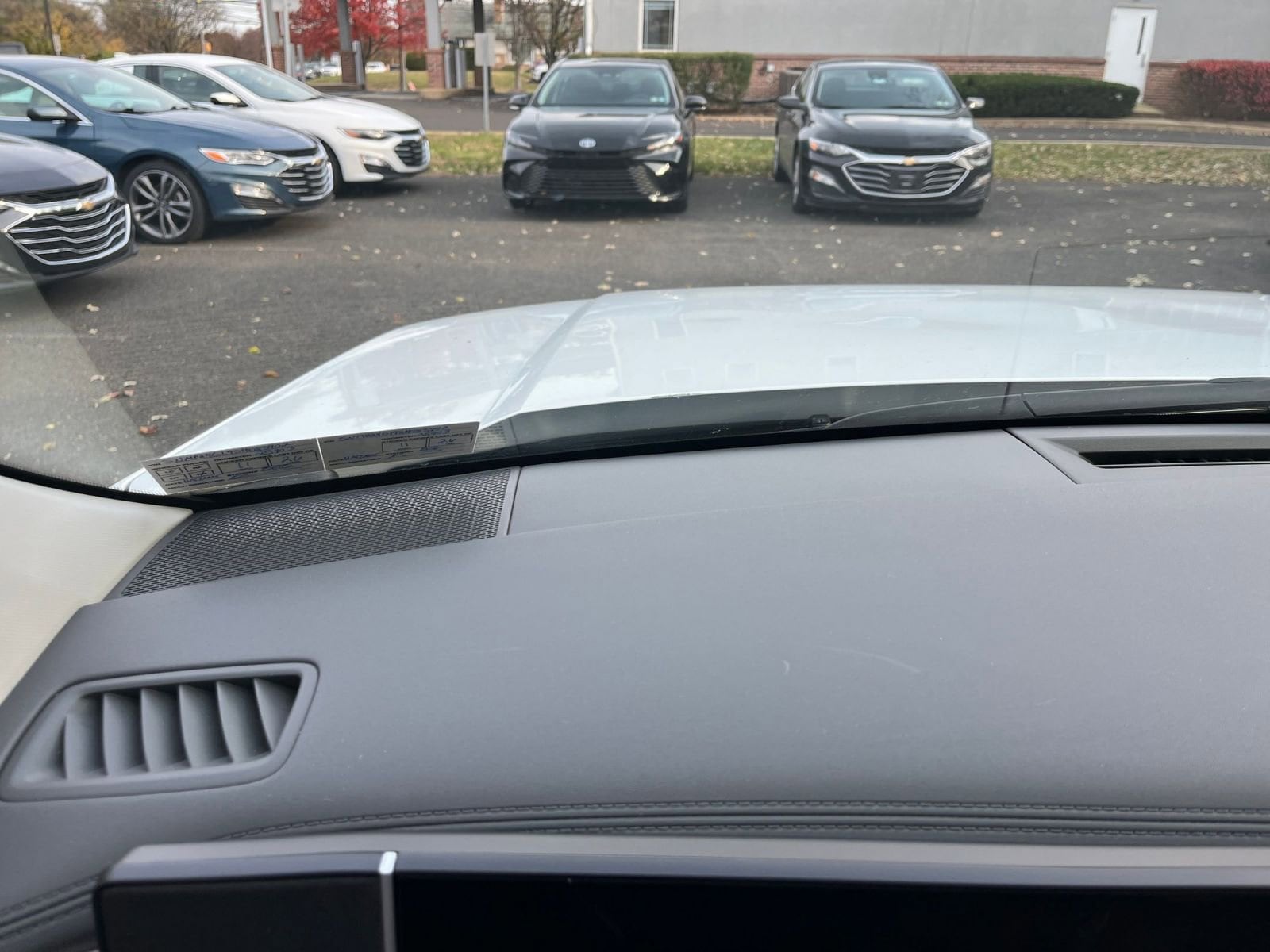 Thumbnail: 2025 Hyundai Santa Fe - 33