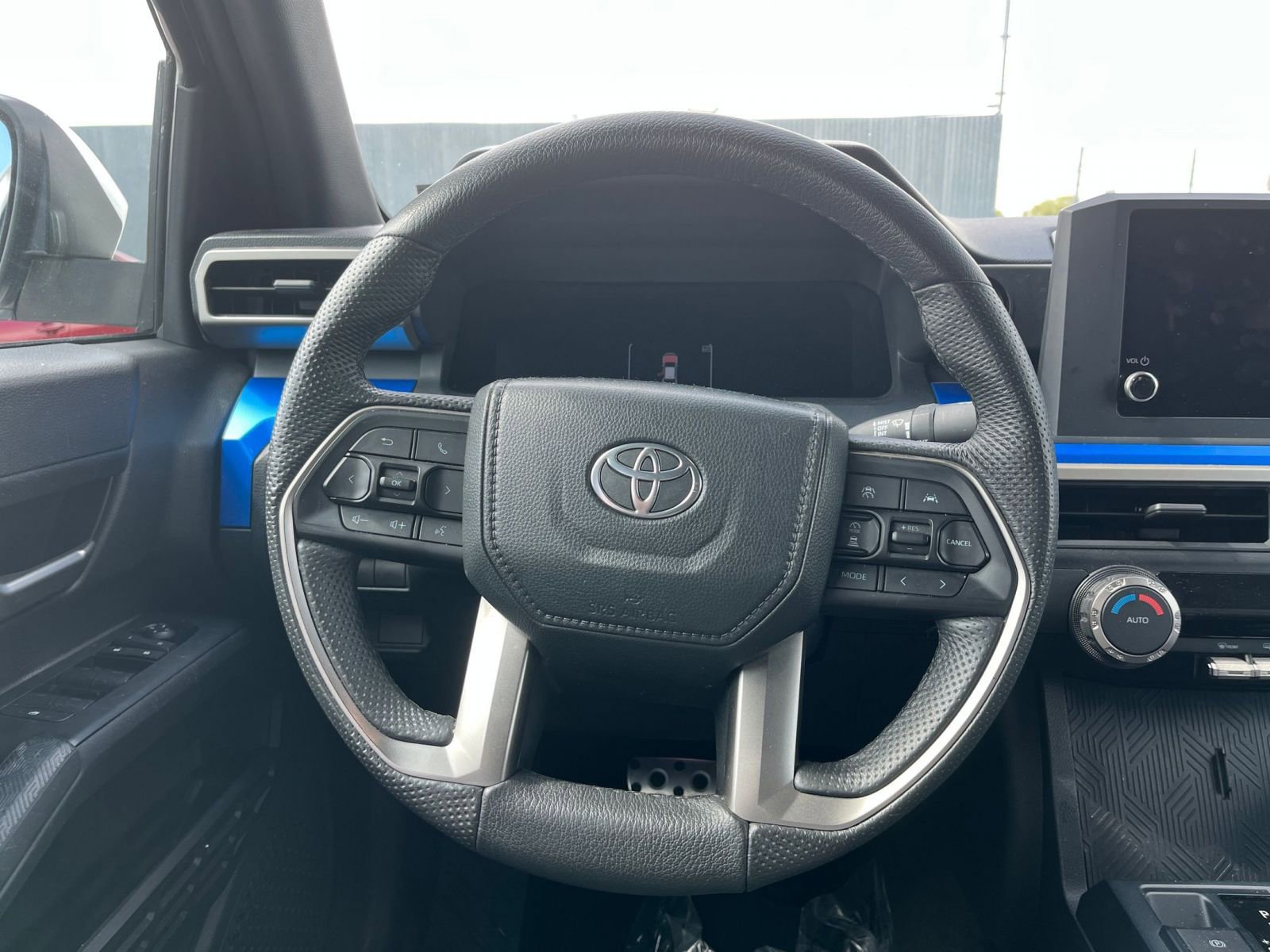 Thumbnail: 2024 Toyota Tacoma - 27