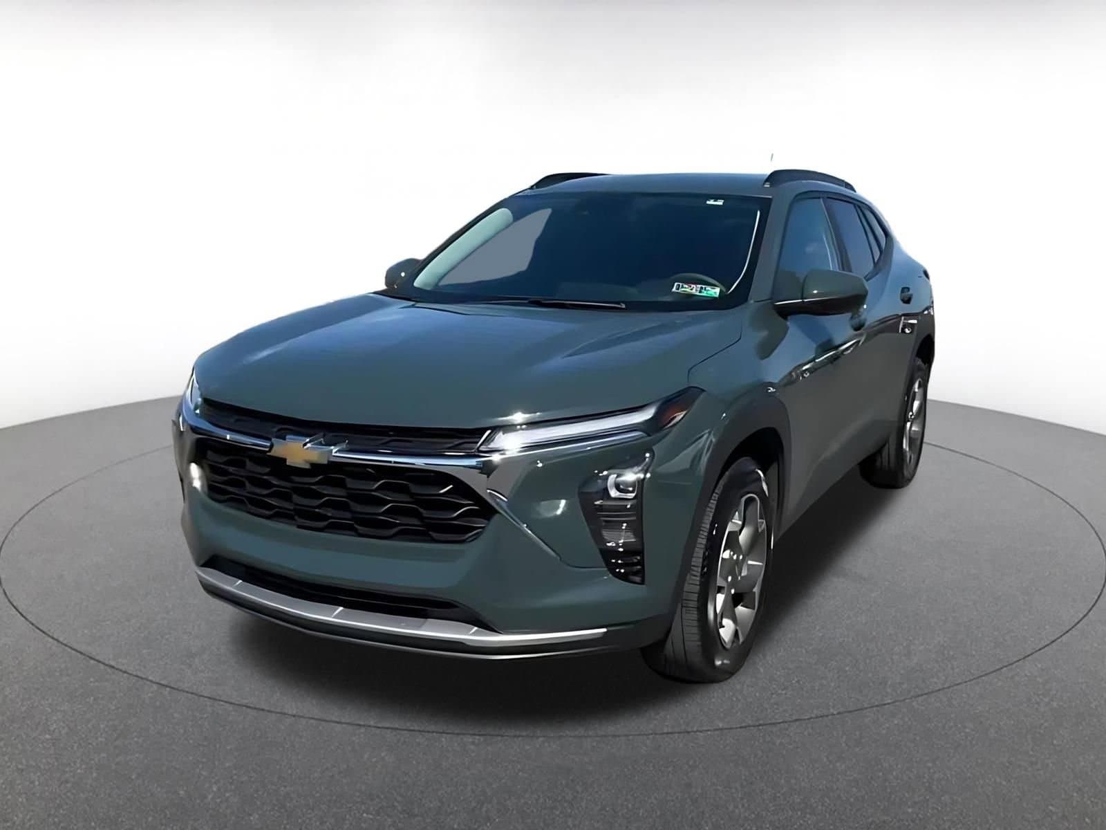 Thumbnail: 2025 Chevrolet Trax - 7