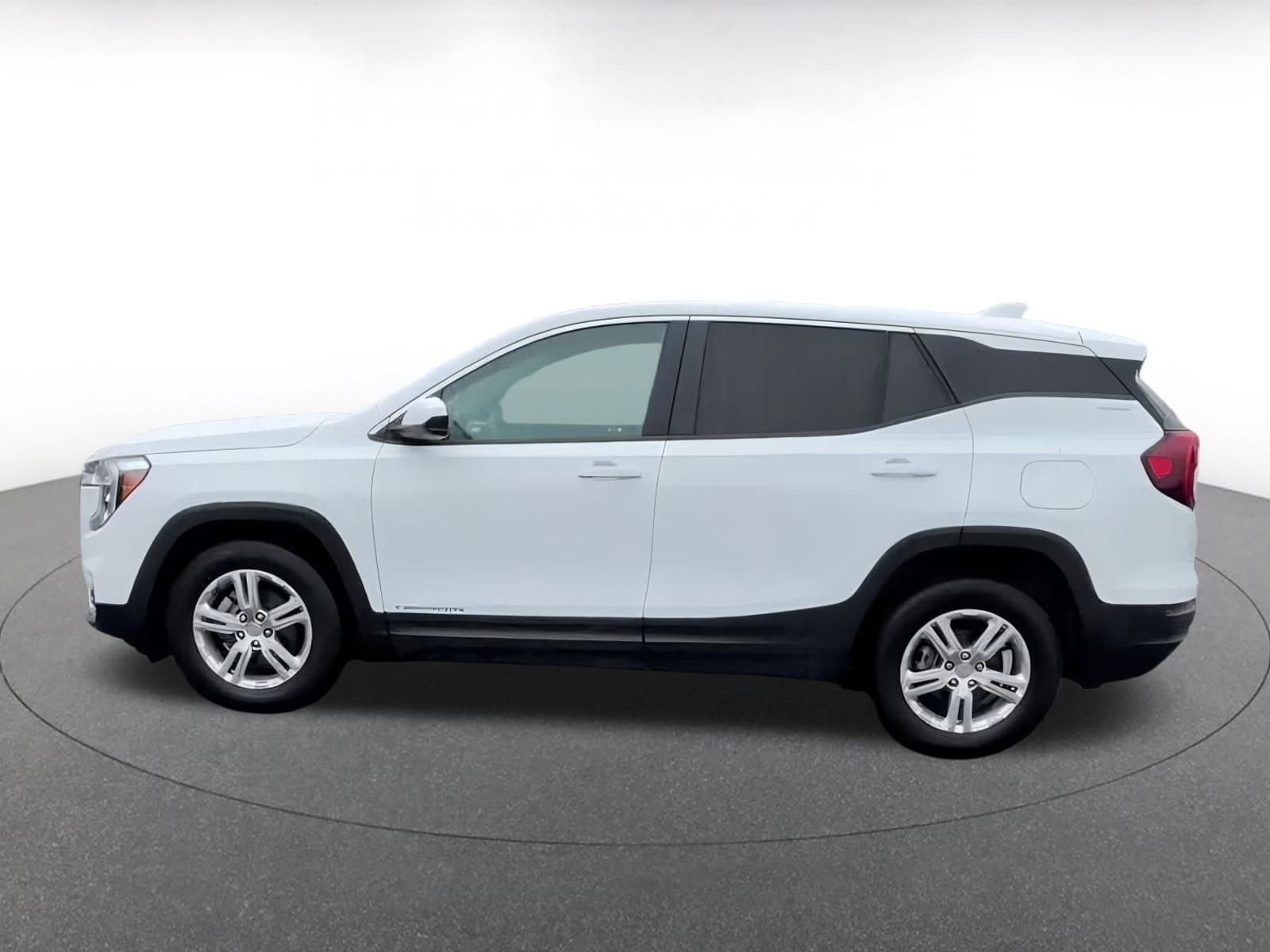 Thumbnail: 2024 GMC Terrain - 8