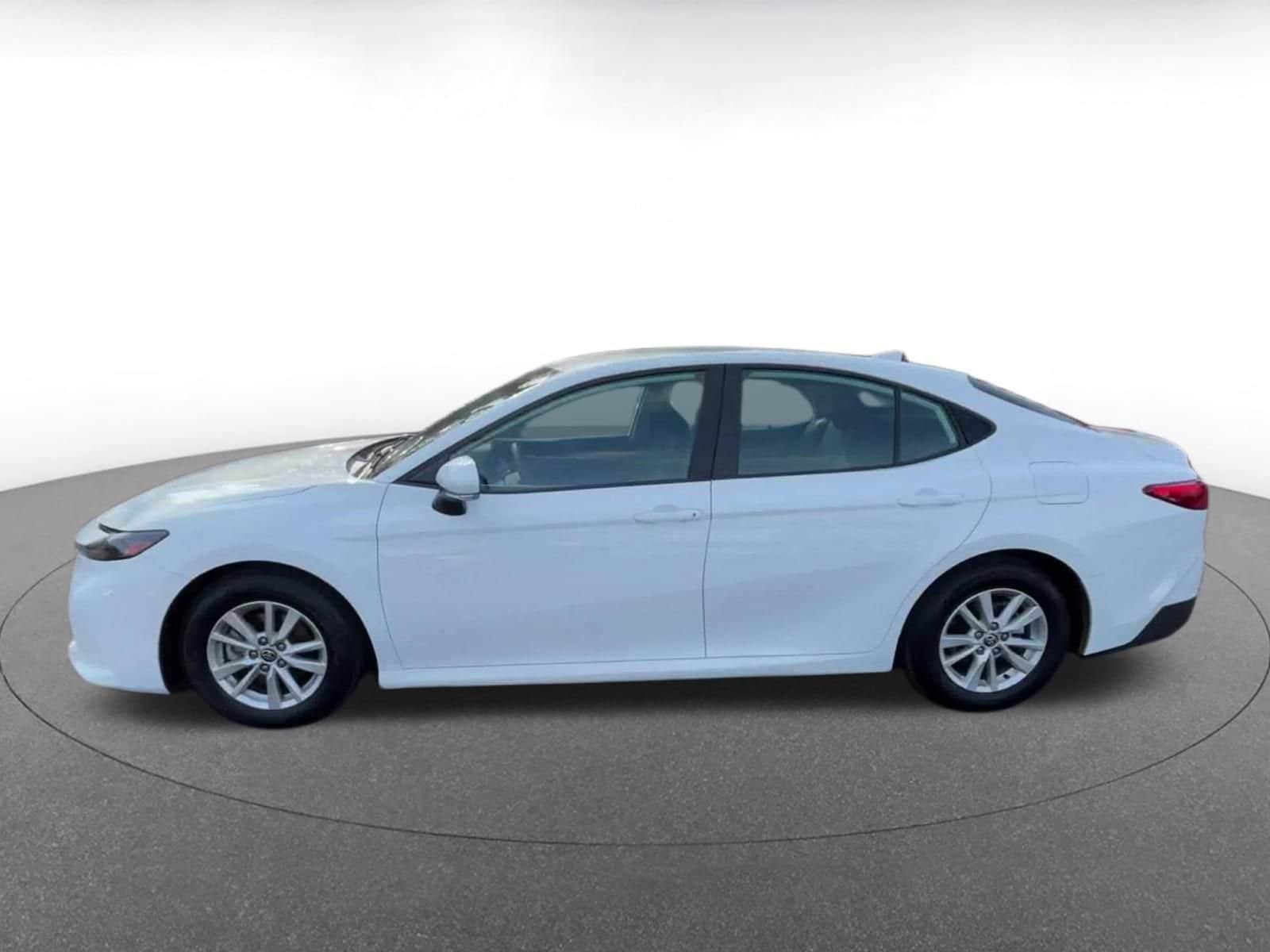 Thumbnail: 2025 Toyota Camry - 9