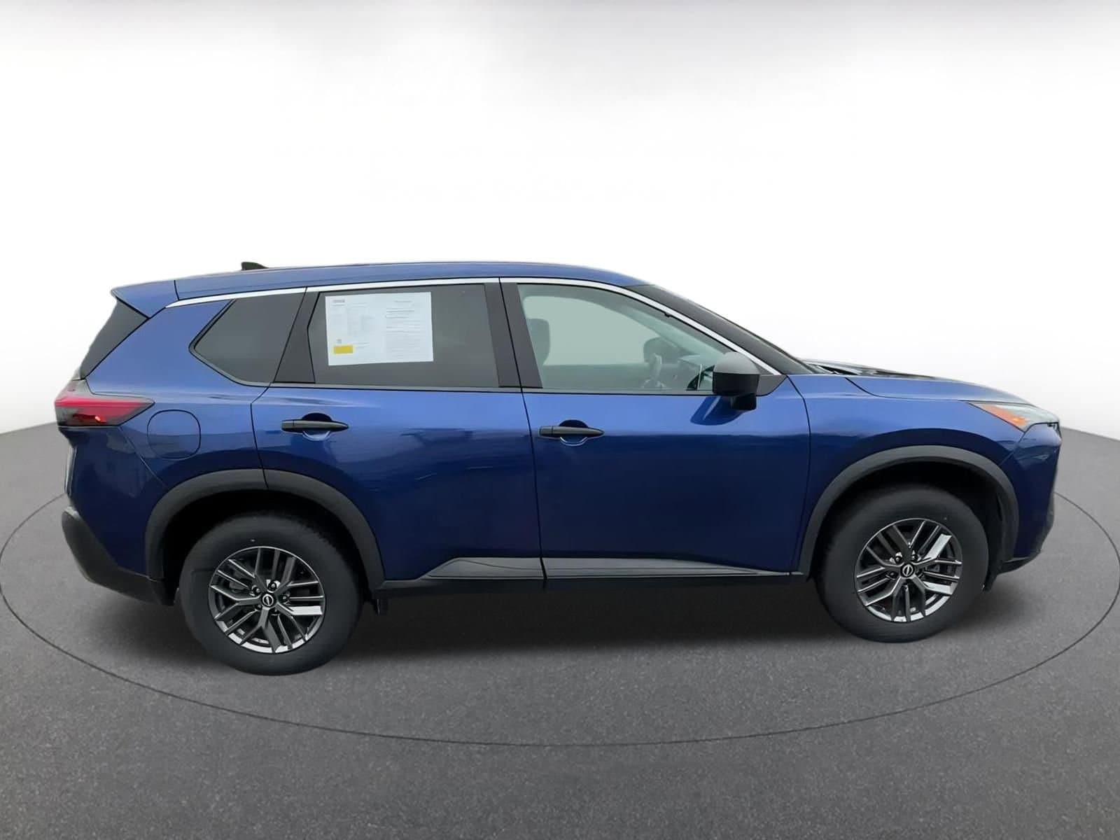2023 Nissan Rogue S 16