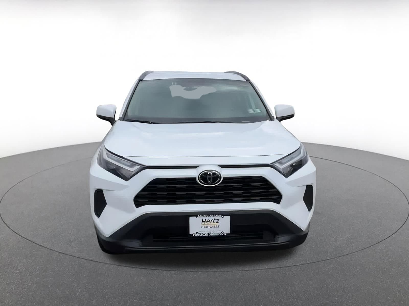 Thumbnail: 2025 Toyota RAV4 - 4