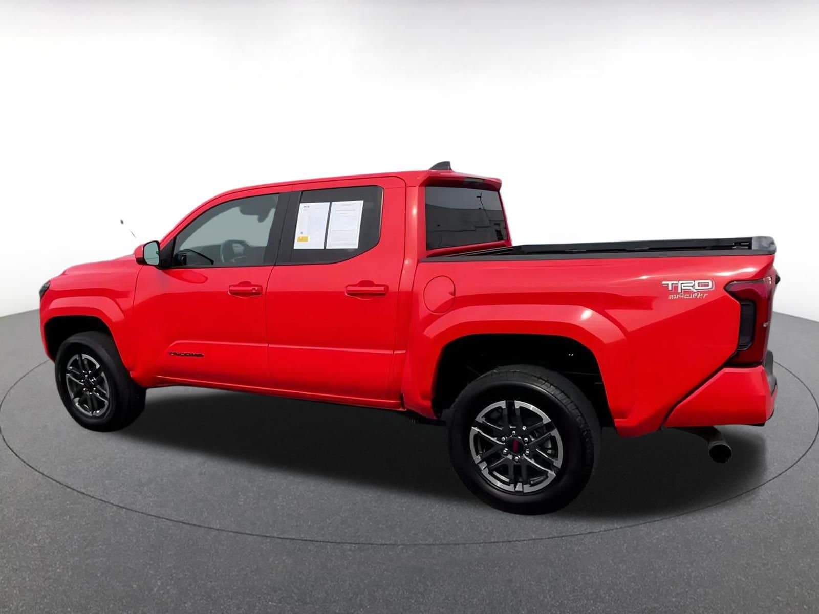Thumbnail: 2024 Toyota Tacoma - 9