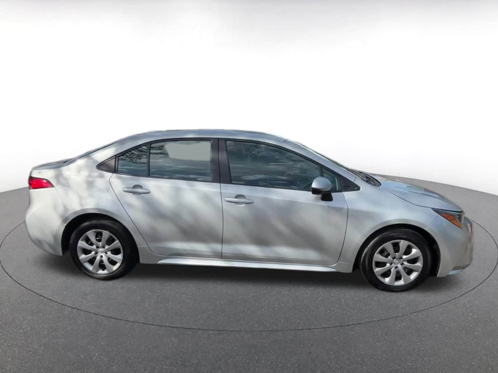 Thumbnail: 2024 Toyota Corolla - 16