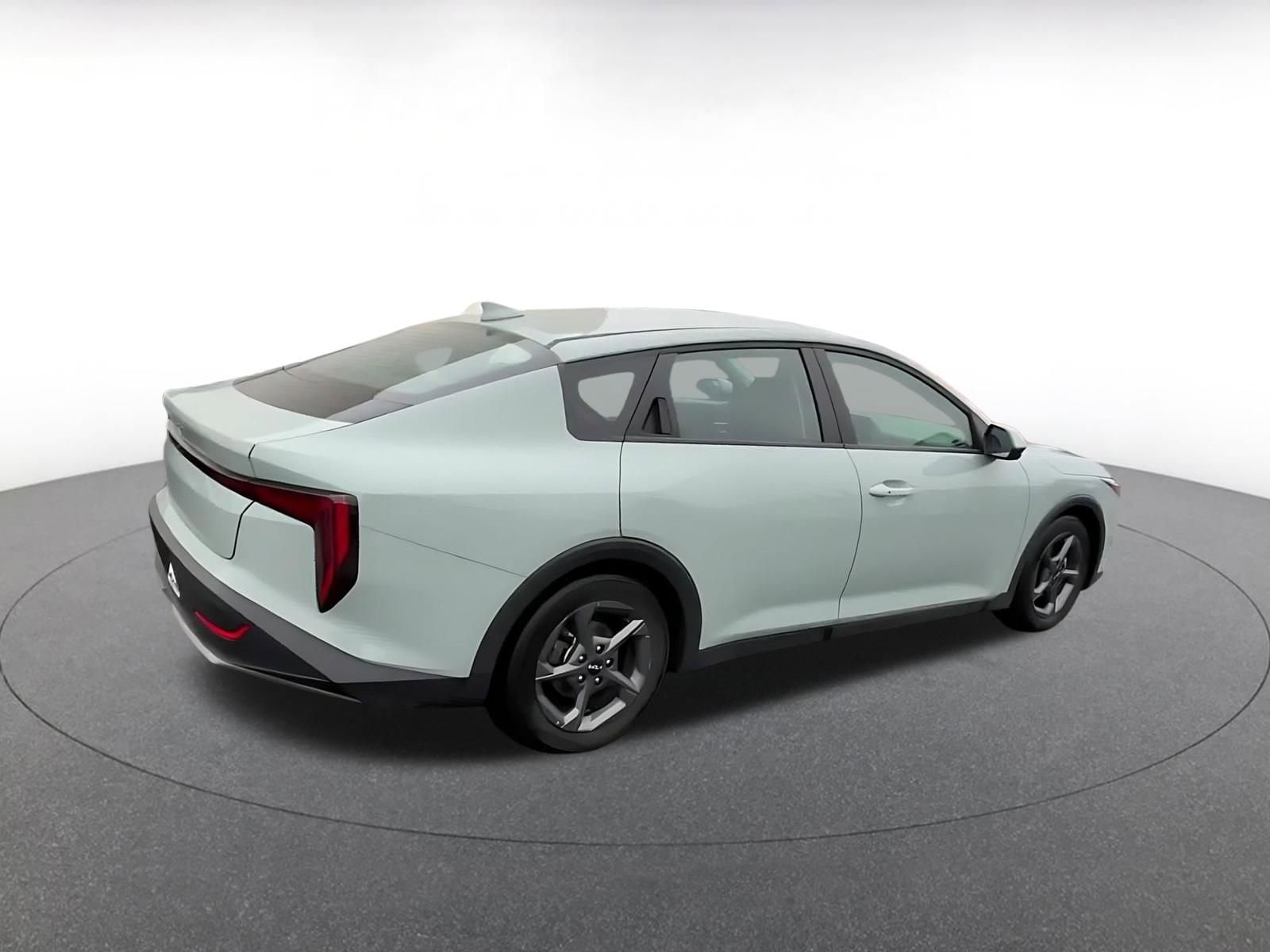 Thumbnail: 2025 Kia K4 - 15