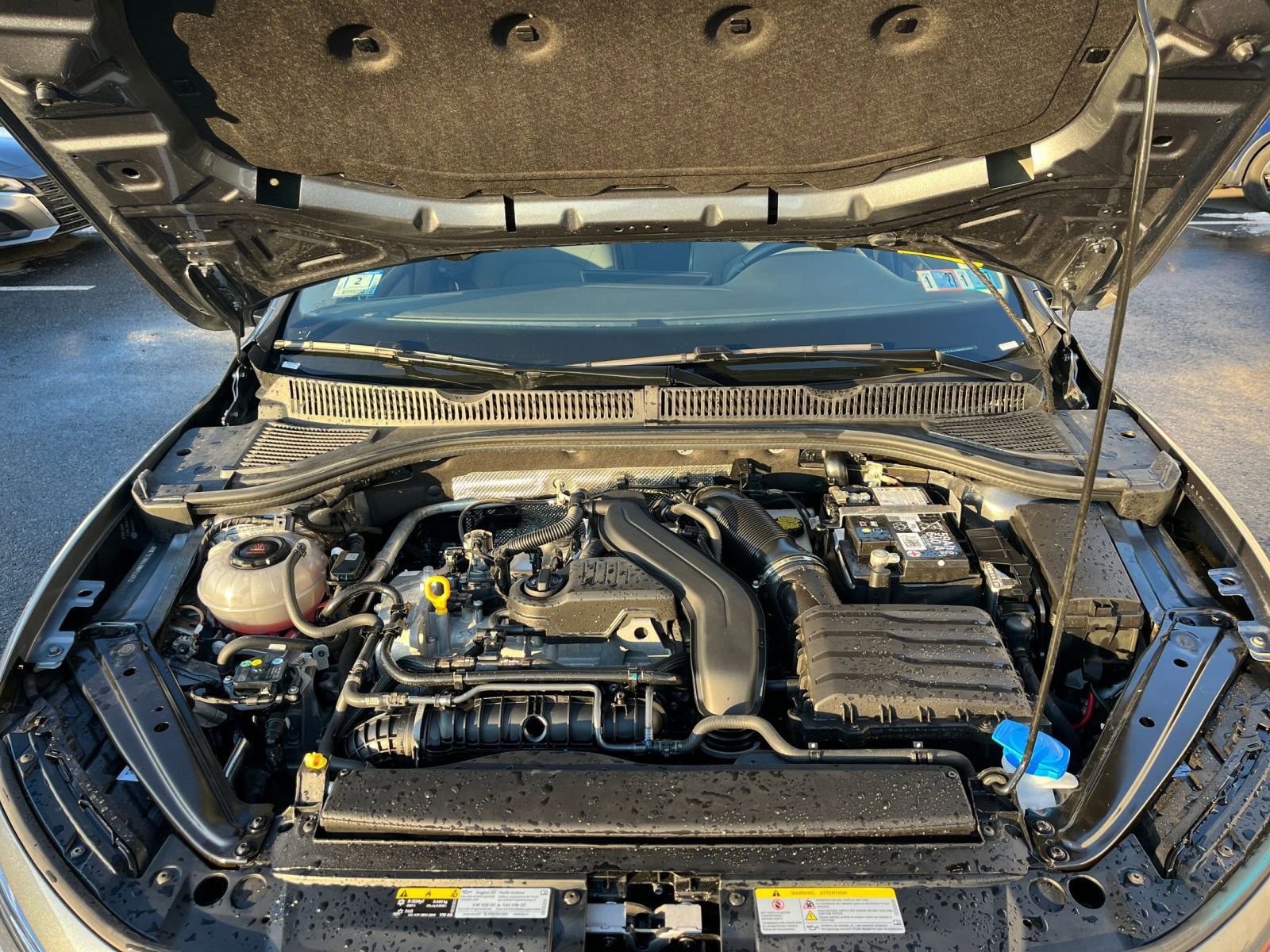 Thumbnail: 2025 Volkswagen Jetta - 32