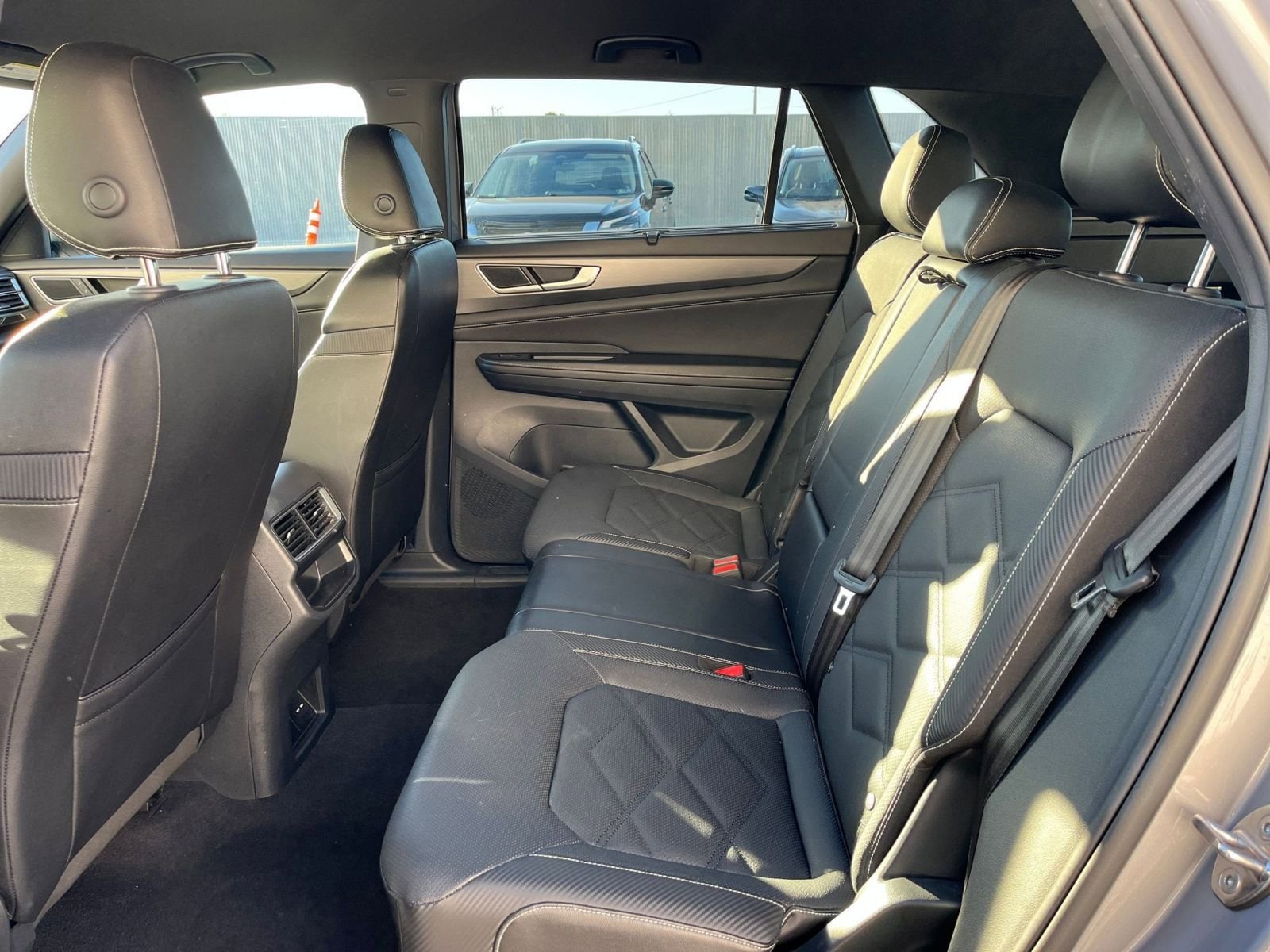 Thumbnail: 2025 Volkswagen Atlas - 27