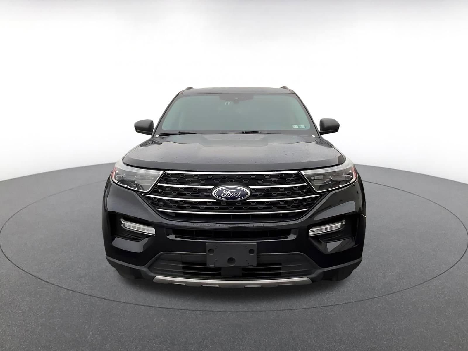 Thumbnail: 2024 Ford Explorer - 4