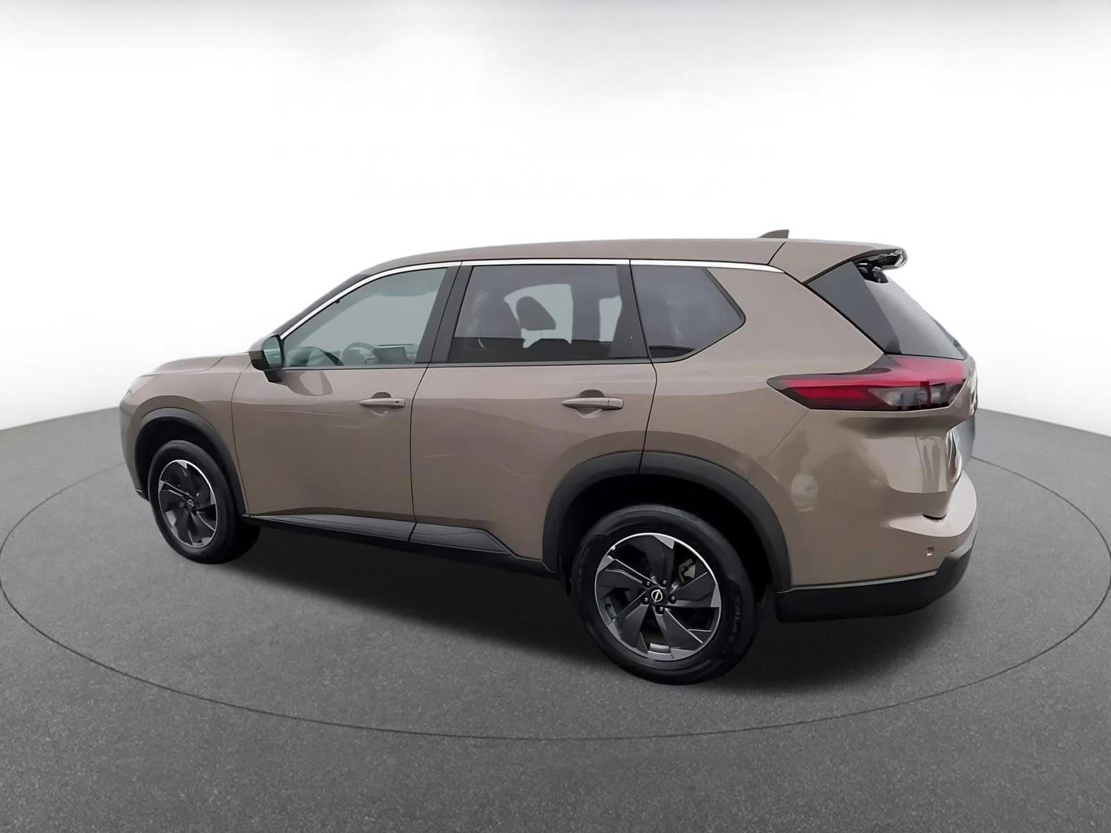 Thumbnail: 2025 Nissan Rogue - 10